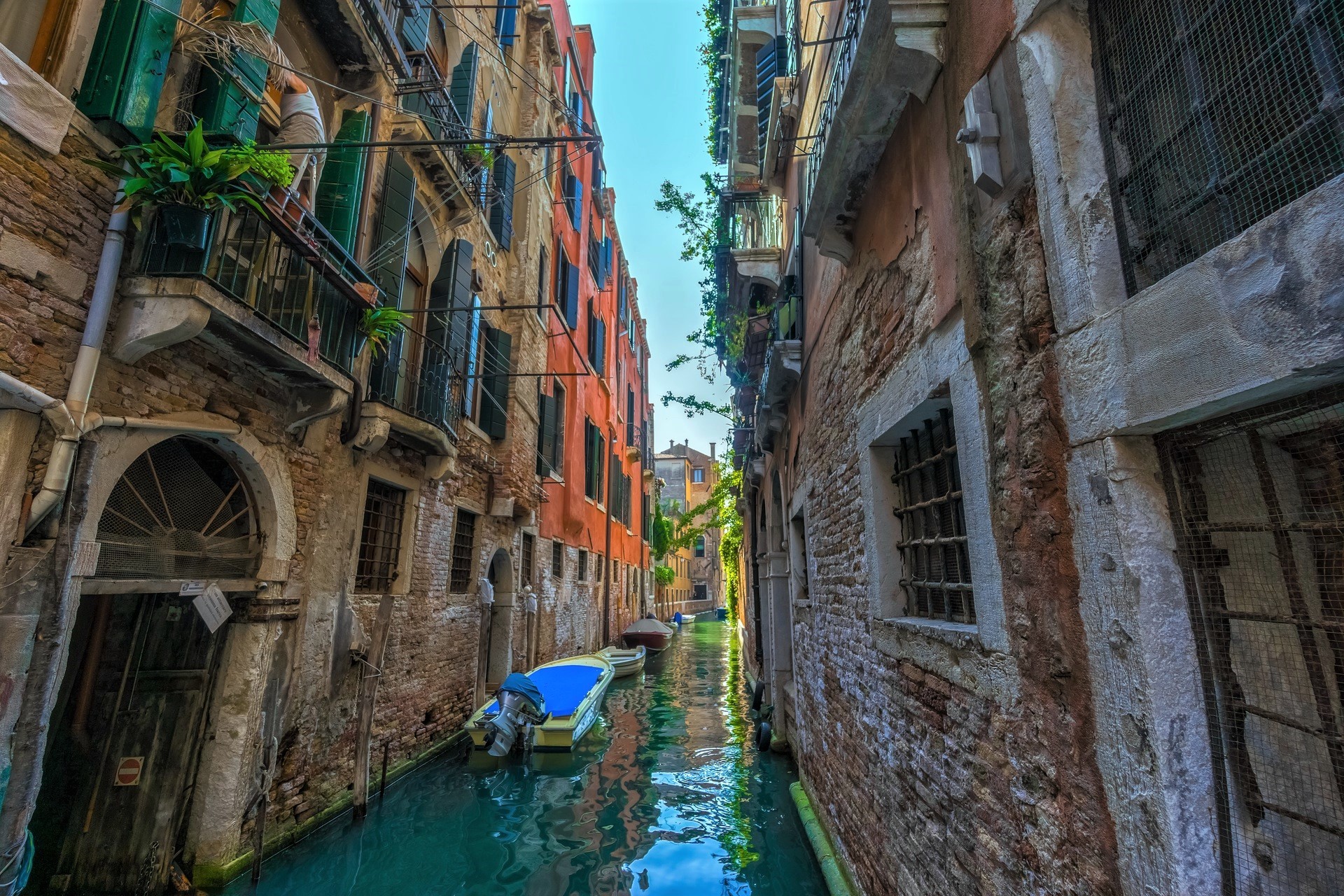 Download mobile wallpaper Cities, Architecture, Italy, Venice, Building, Boat, Man Made, Canal for free.