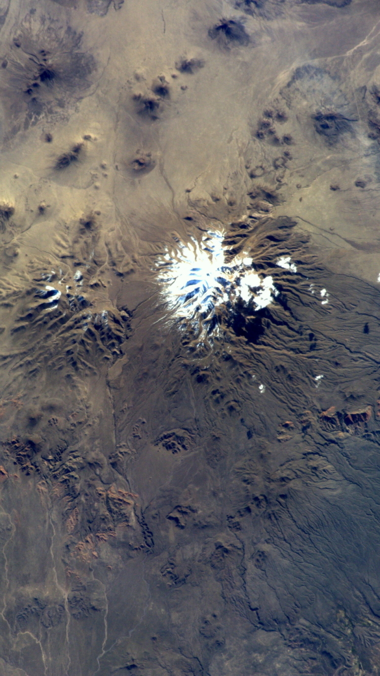 Descarga gratuita de fondo de pantalla para móvil de Volcán, Fotografía, Chile, Fotografía Aérea.