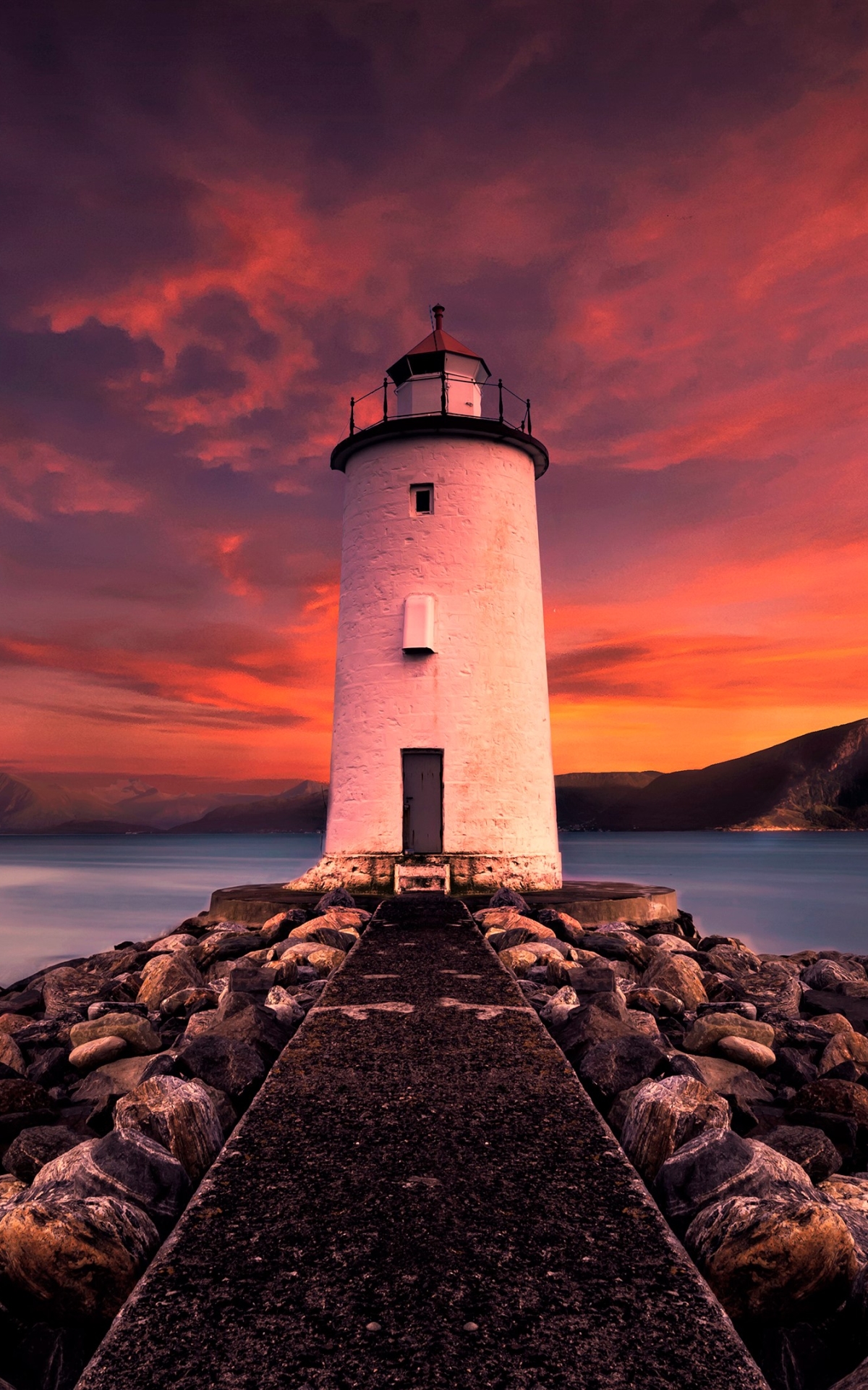 Descarga gratuita de fondo de pantalla para móvil de Mar, Edificio, Faro, Atardecer, Hecho Por El Hombre, Puesta De Sol.