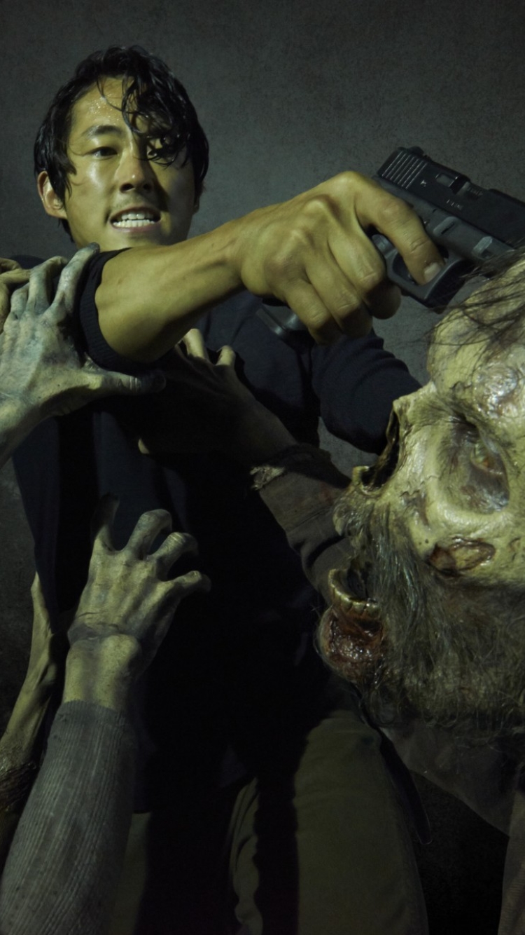 Download mobile wallpaper Tv Show, Zombie, The Walking Dead, Glenn Rhee, Steven Yeun for free.