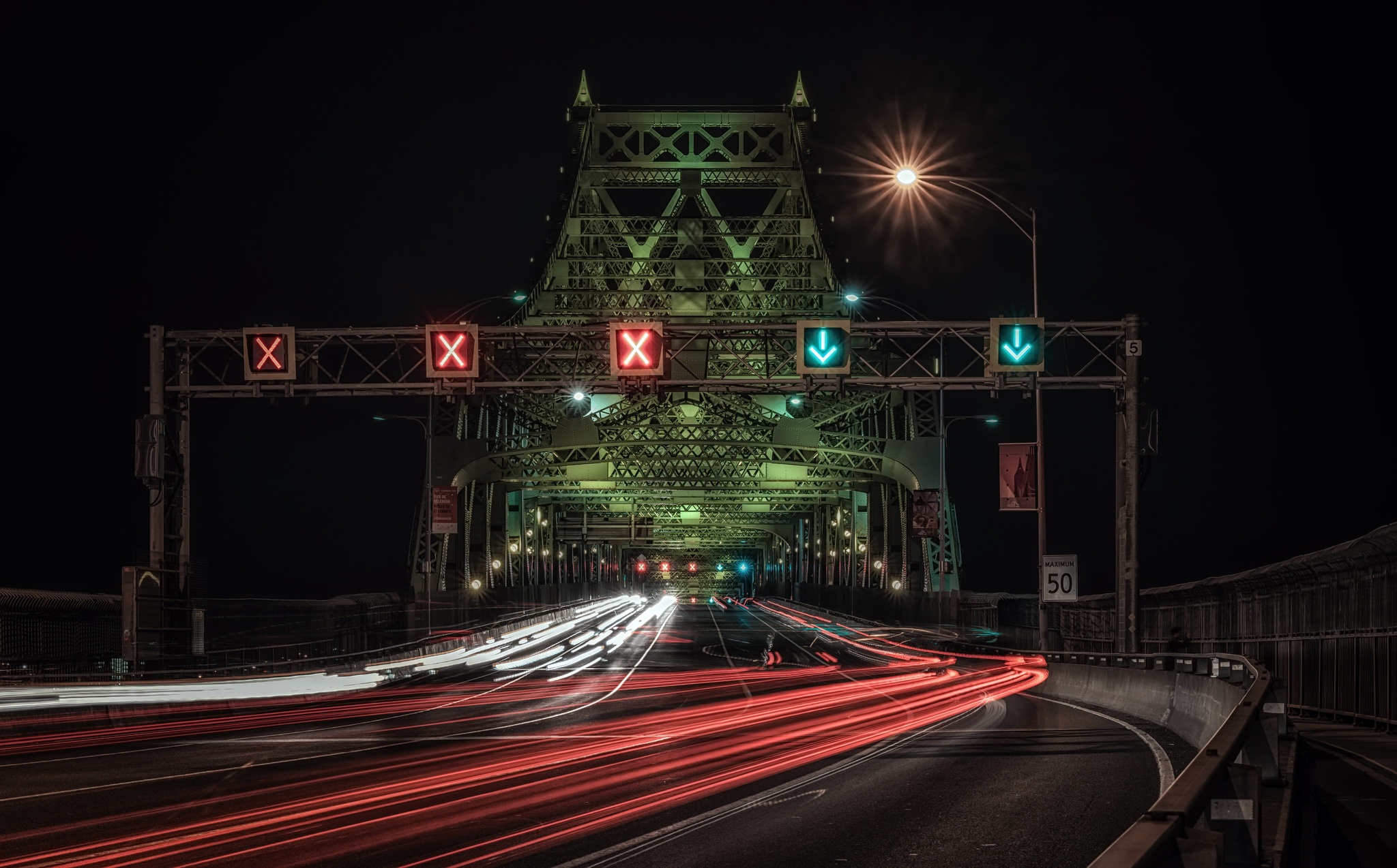 Téléchargez des papiers peints mobile Nuit, Route, Pont, Photographie, Temps Suspendu gratuitement.