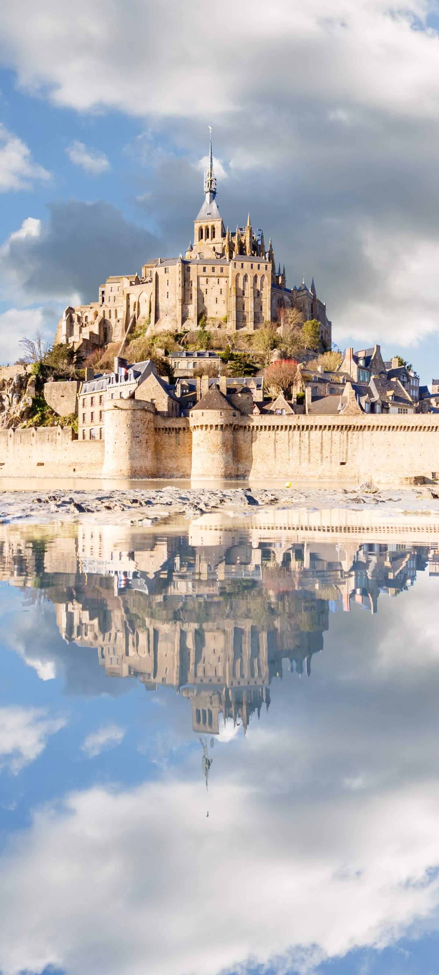 Скачати мобільні шпалери Франція, Мон Сен Мішель, Монастир, Рефлексія, Релігійний безкоштовно.