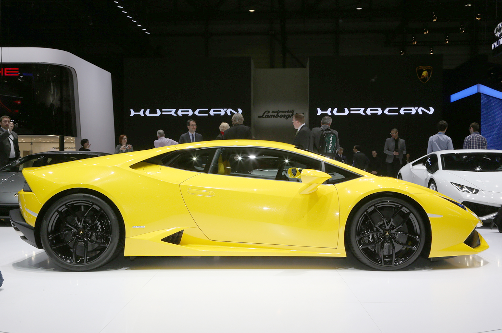 Descarga gratuita de fondo de pantalla para móvil de Lamborghini Huracán, Lamborghini, Vehículos.