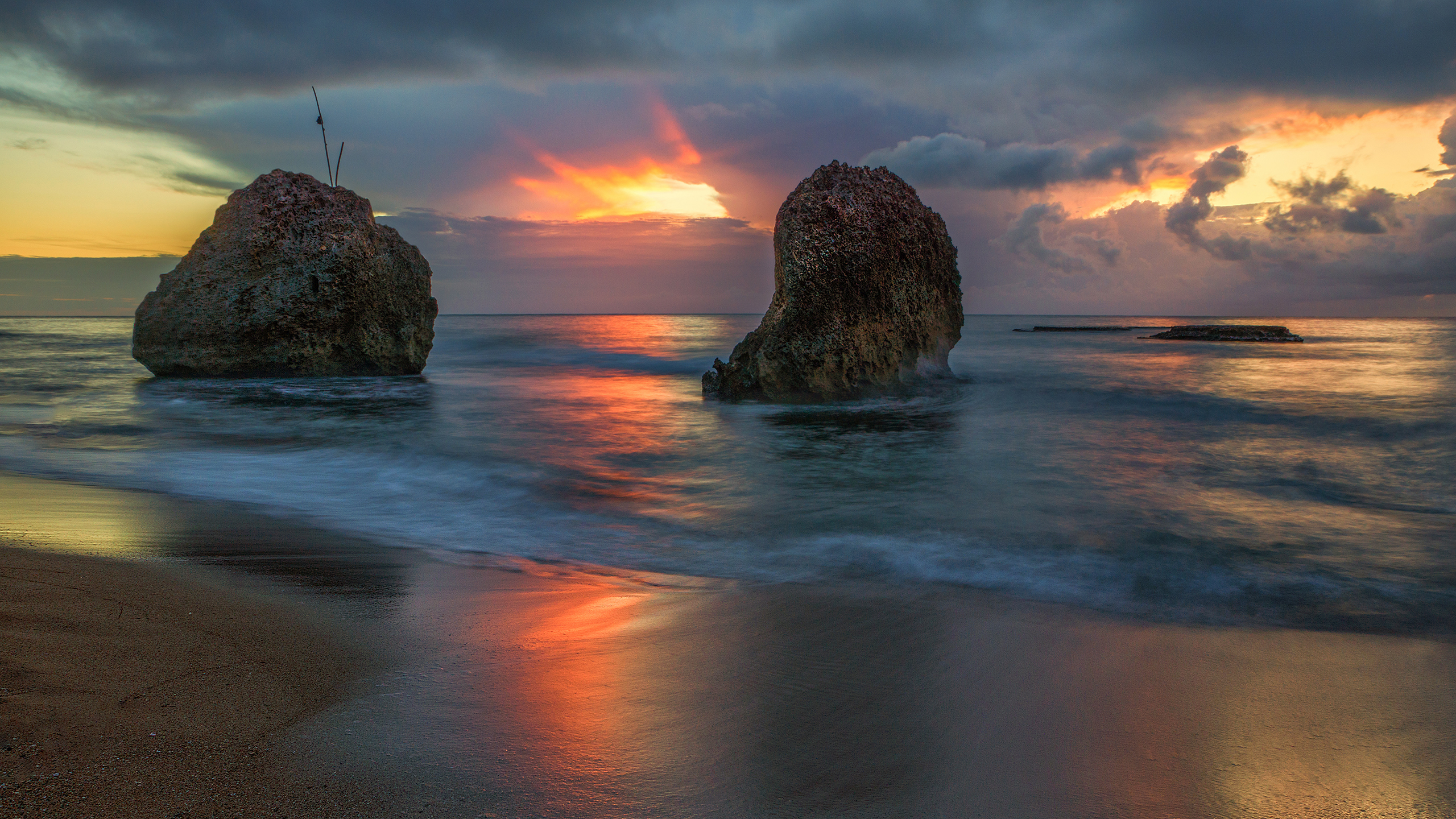 Descarga gratuita de fondo de pantalla para móvil de Mar, Playa, Horizonte, Océano, Atardecer, Tierra/naturaleza.