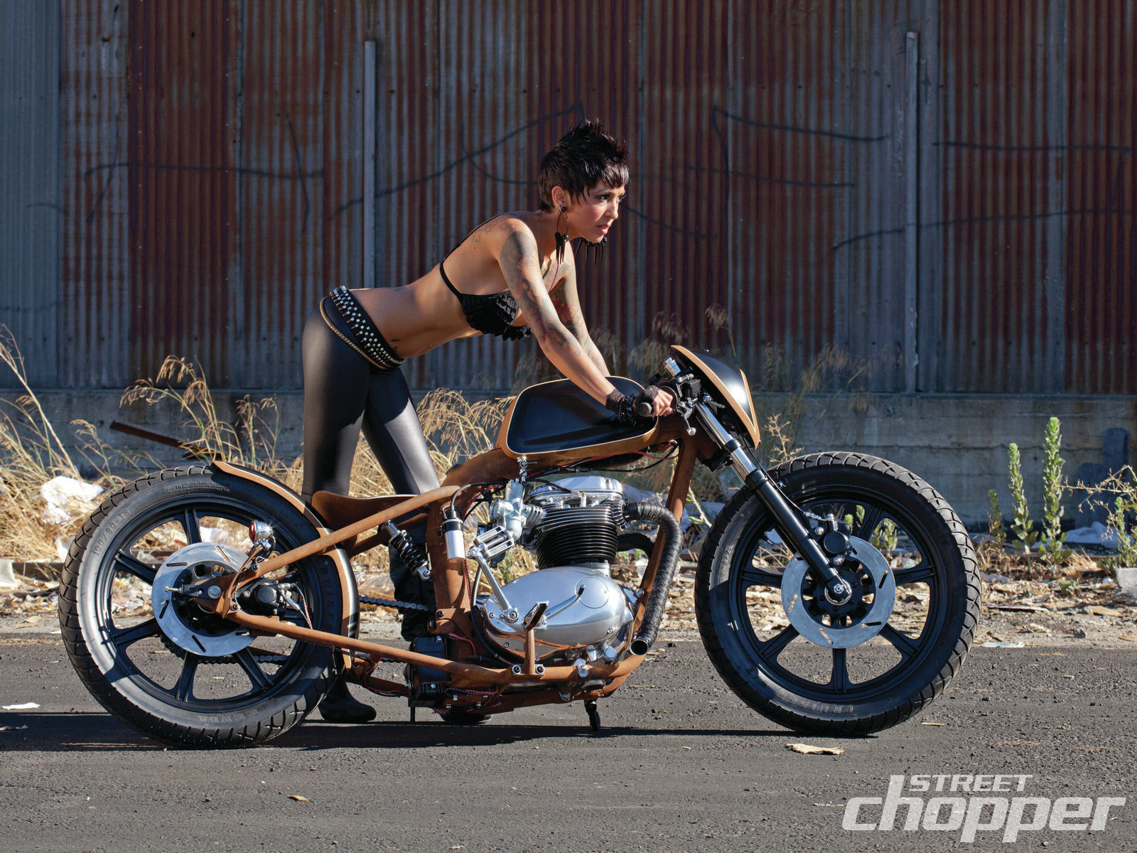 Download mobile wallpaper Motorcycle, Chopper, Vehicles for free.