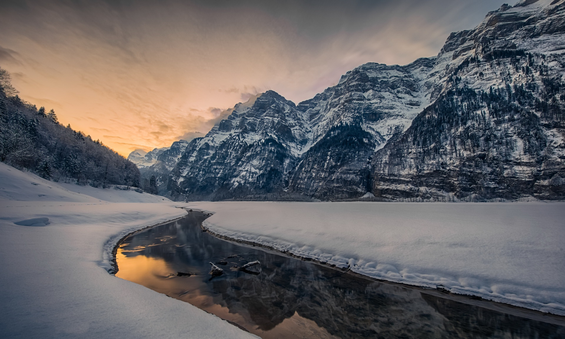 Handy-Wallpaper Winter, Natur, Schnee, Fluss, Gebirge, Erde/natur kostenlos herunterladen.