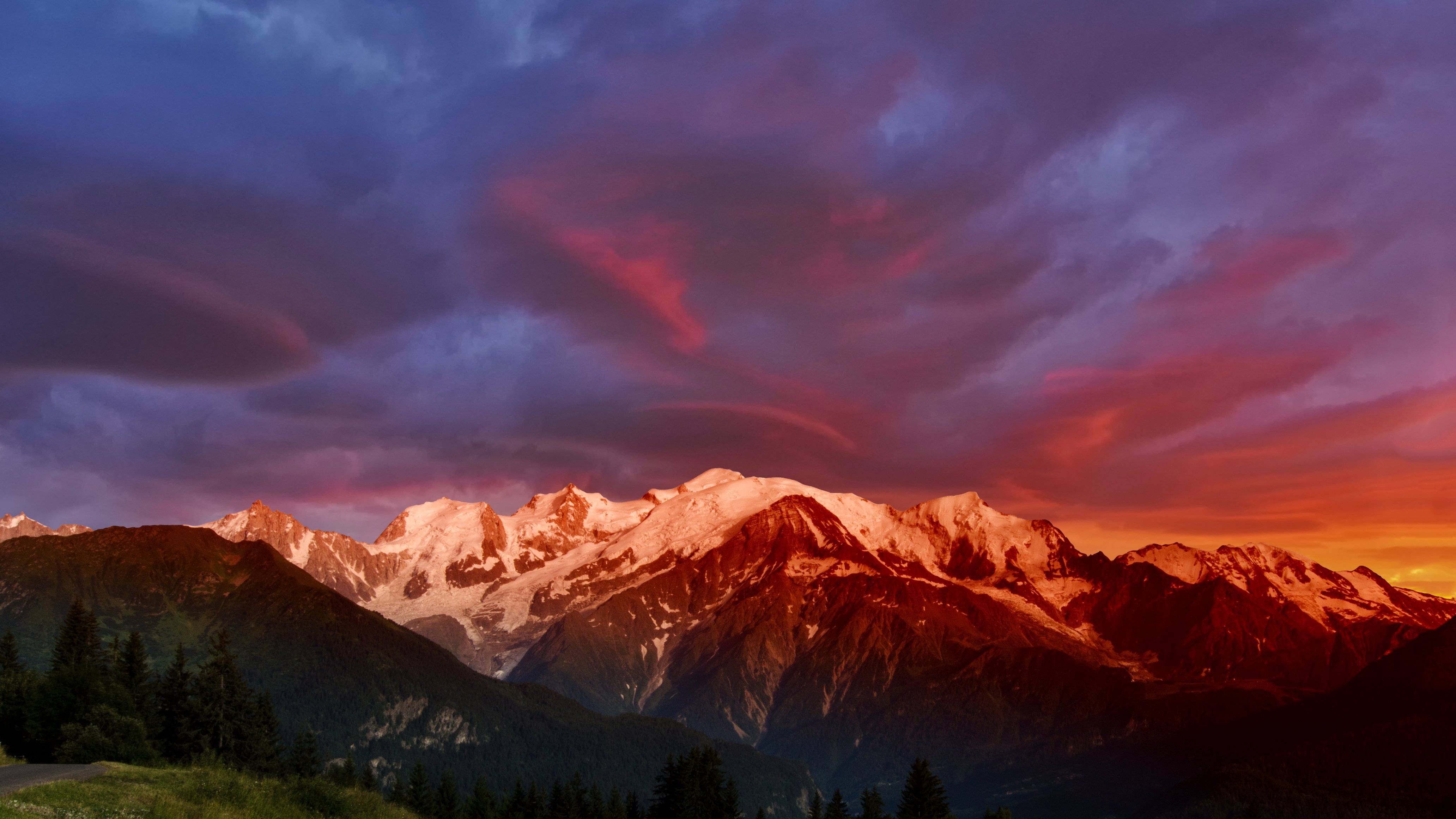 Free download wallpaper Nature, Sky, Mountains, Mountain, Sunrise, Earth, Cloud on your PC desktop