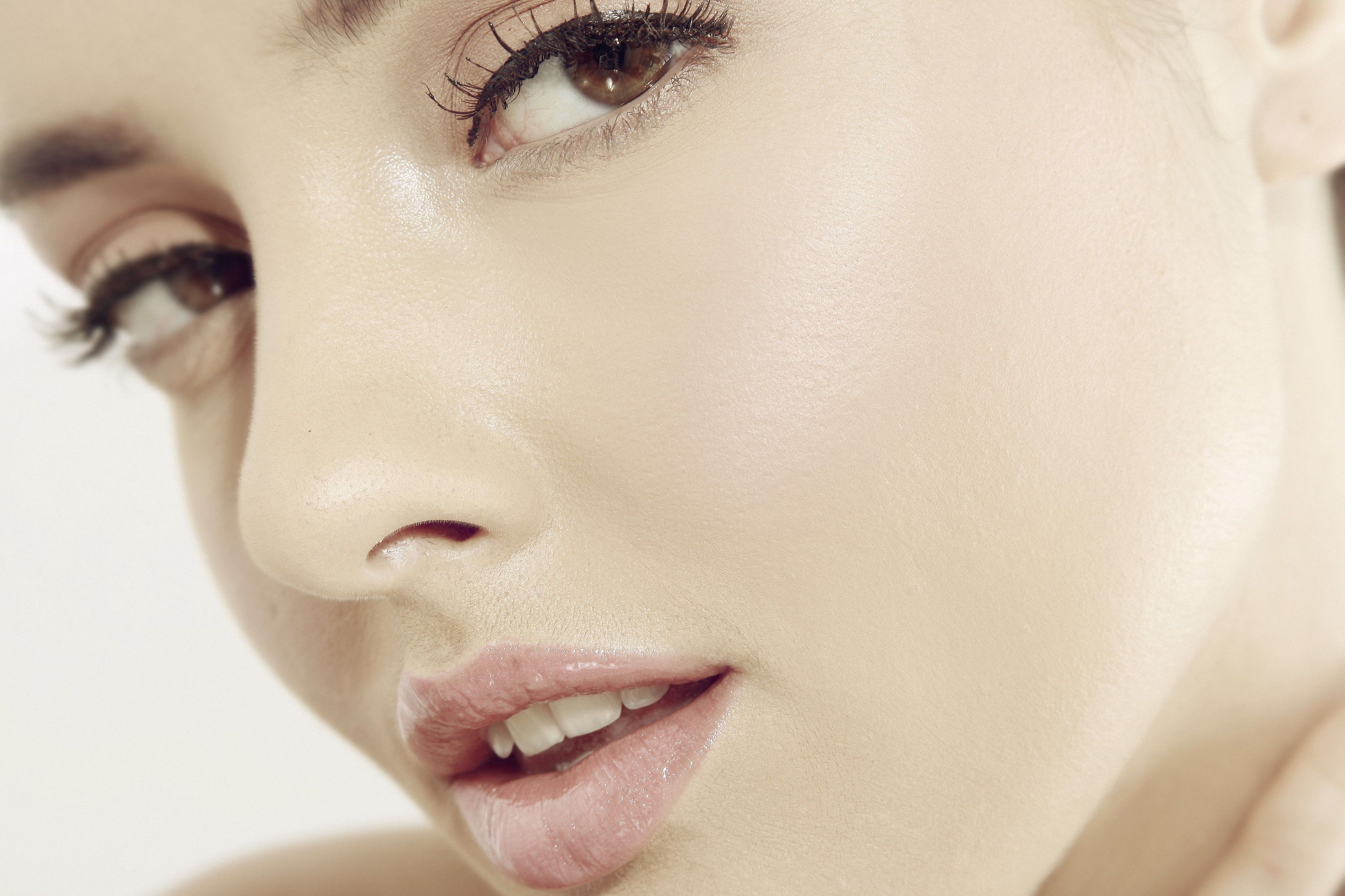 Free download wallpaper Close Up, Face, Cute, Model, Women, Kristina Akheeva on your PC desktop