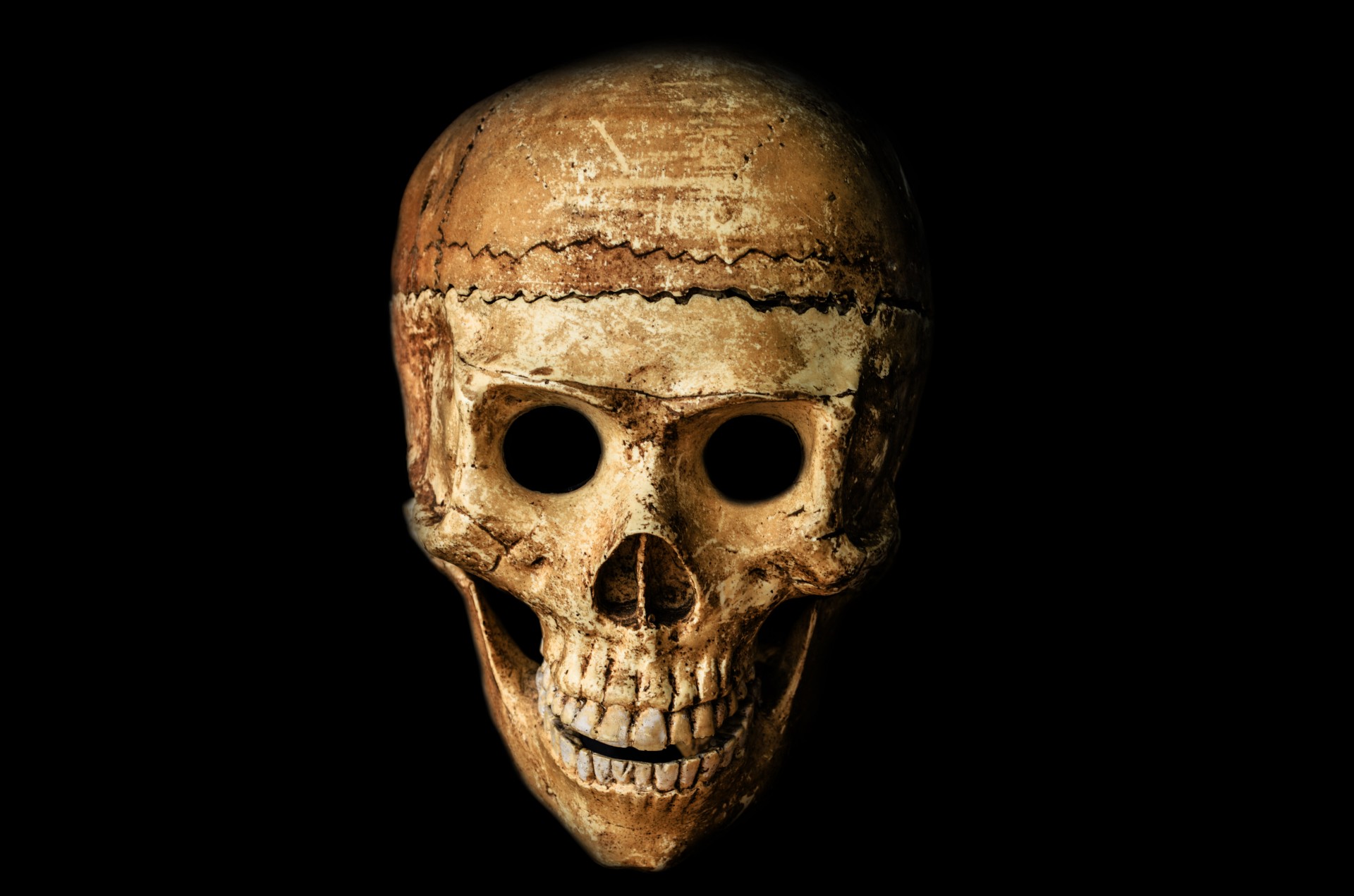 Free download wallpaper Dark, Creepy, Skull on your PC desktop