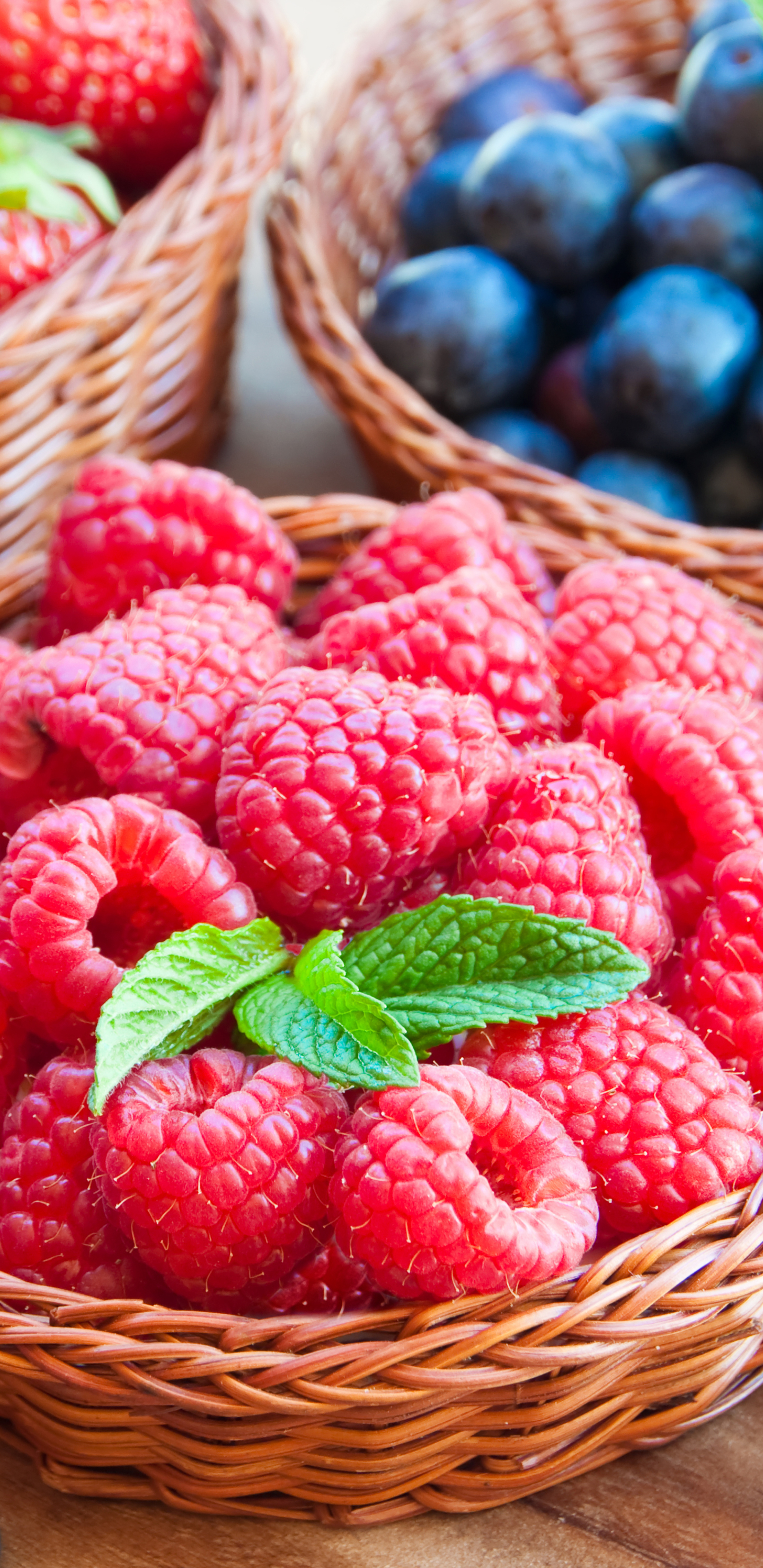 Download mobile wallpaper Food, Raspberry, Berry, Basket for free.