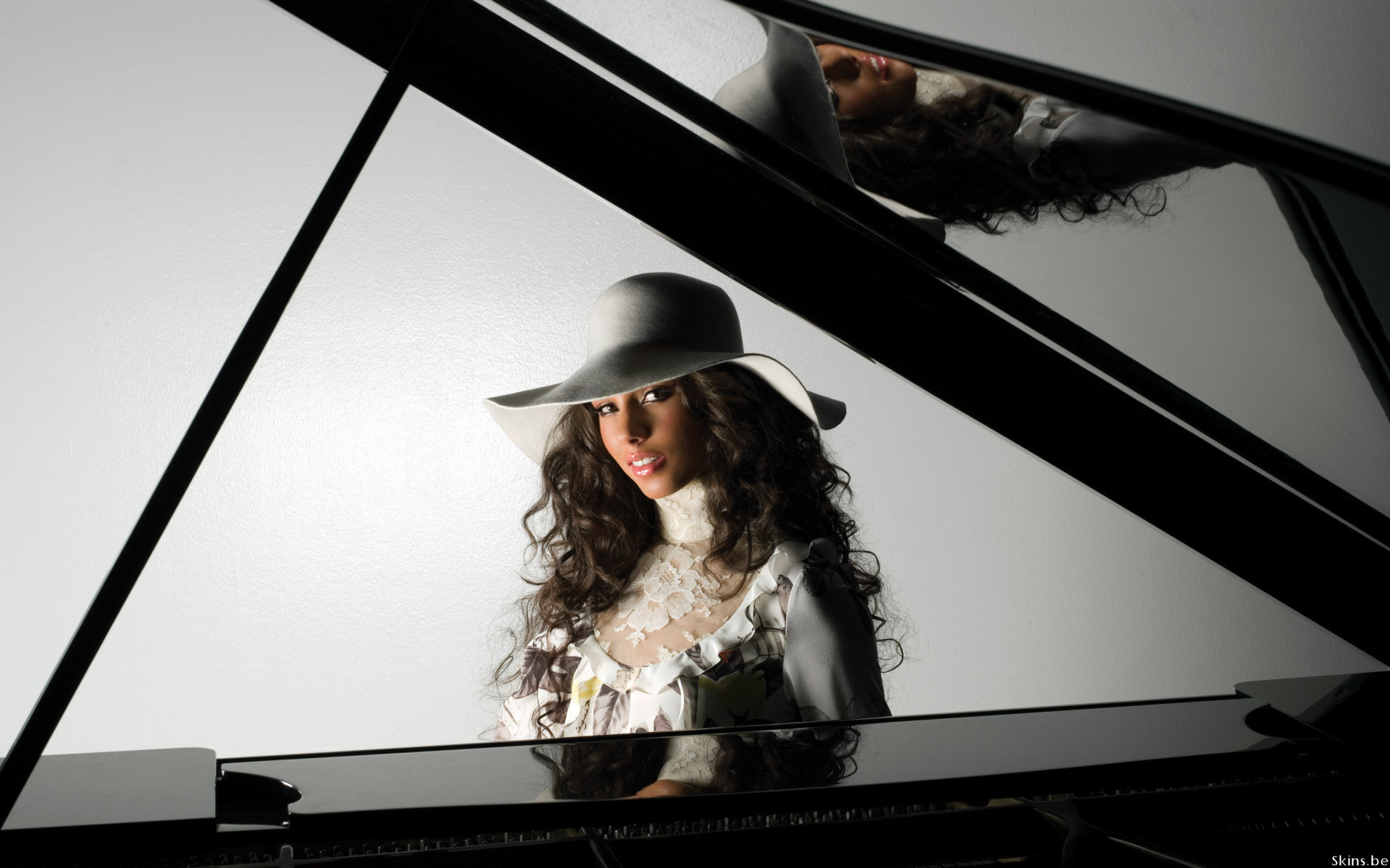 Handy-Wallpaper Musik, Alicia Keys kostenlos herunterladen.
