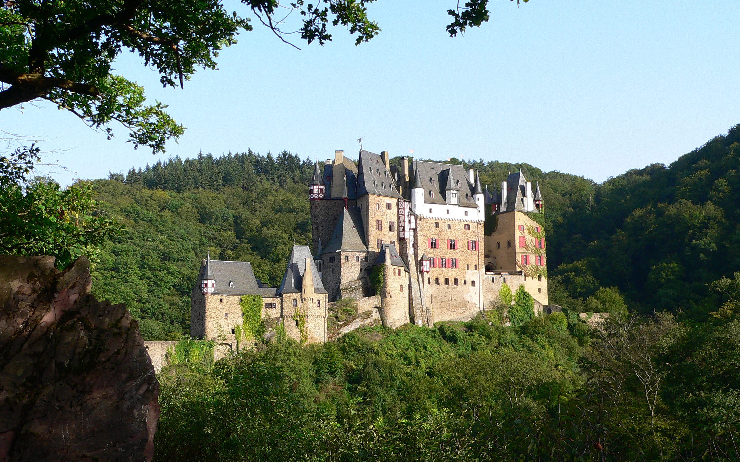 Die besten Burg Eltz-Hintergründe für den Telefonbildschirm