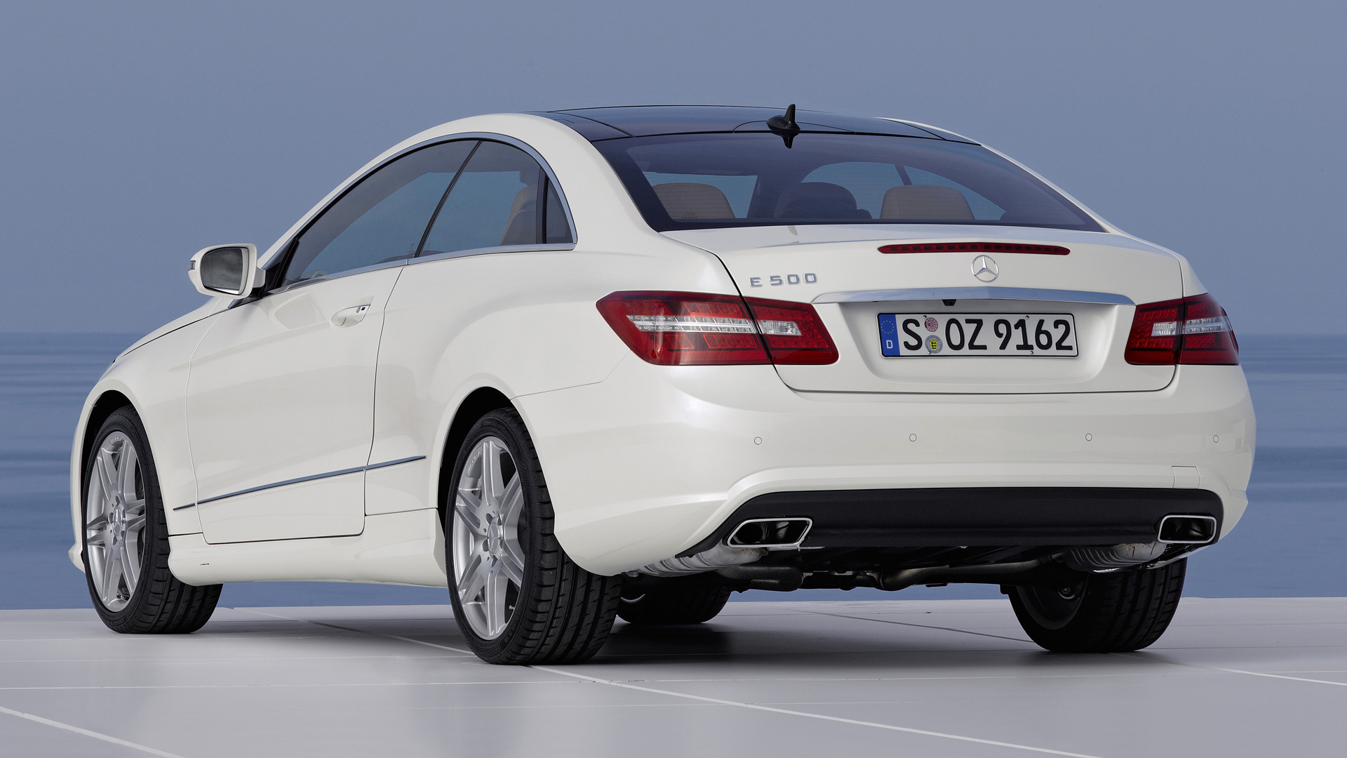  Mercedes Benz E 500 Coupe Amg Styling HQ Background Wallpapers