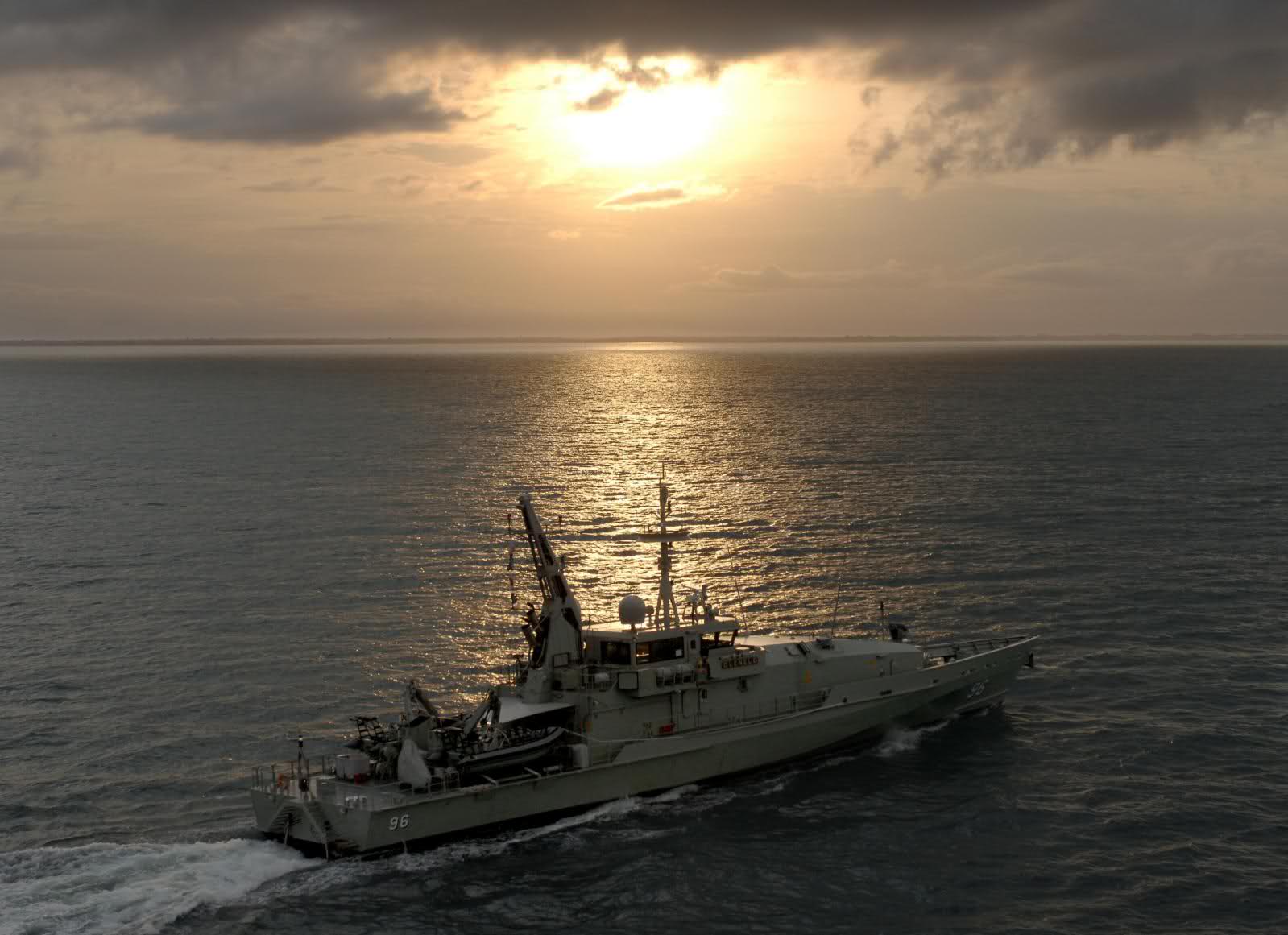 370200 Hintergrundbild herunterladen militär, königliche australische marine, hmas glenelg (acpb 96), patrouillenboot, kriegsschiff, kriegsschiffe - Bildschirmschoner und Bilder kostenlos