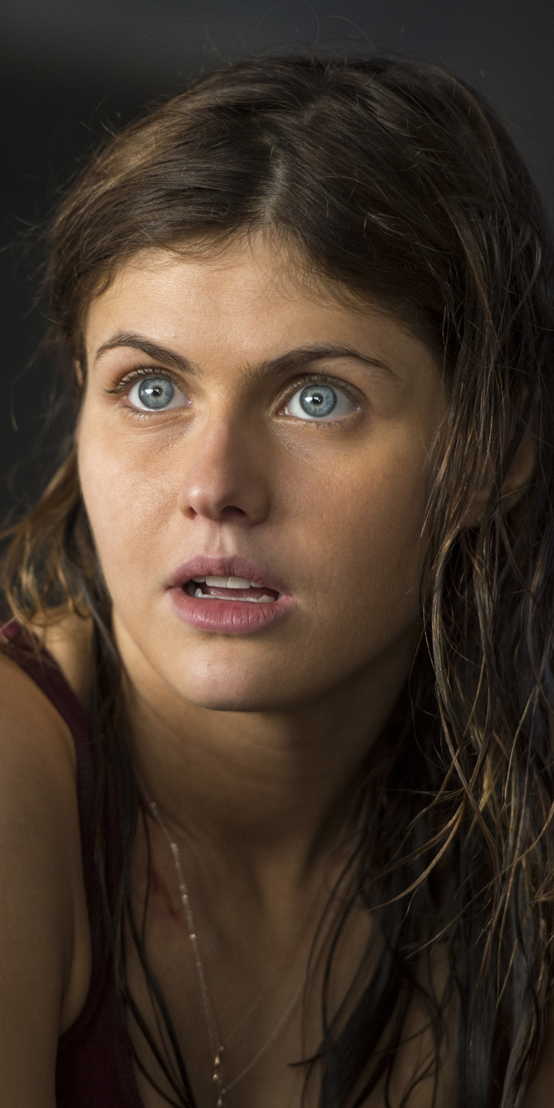 Download mobile wallpaper Brunette, Blue Eyes, Movie, Actress, Alexandra Daddario, San Andreas for free.