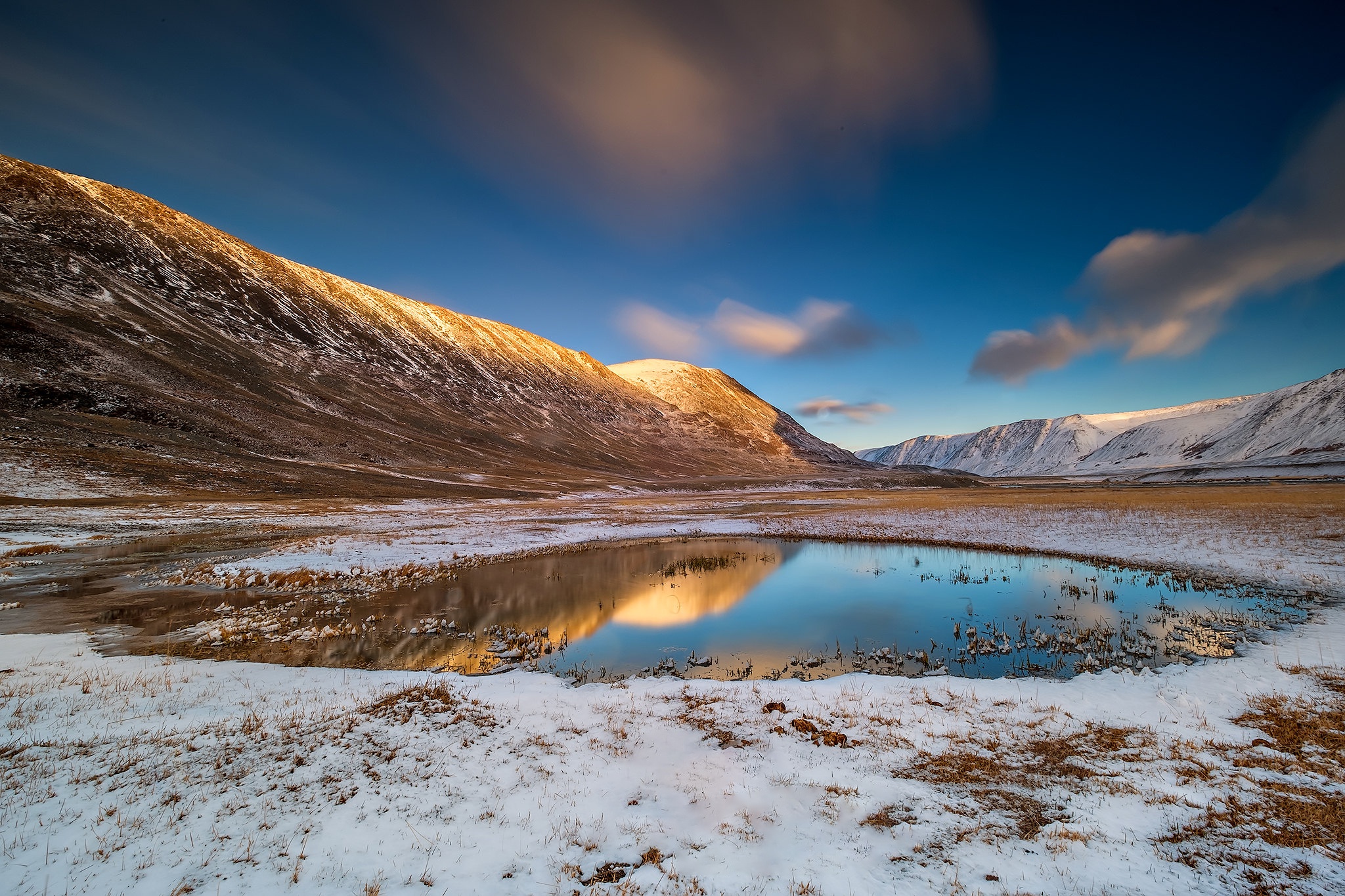 Baixe gratuitamente a imagem Montanhas, Montanha, Lago, Terra/natureza na área de trabalho do seu PC