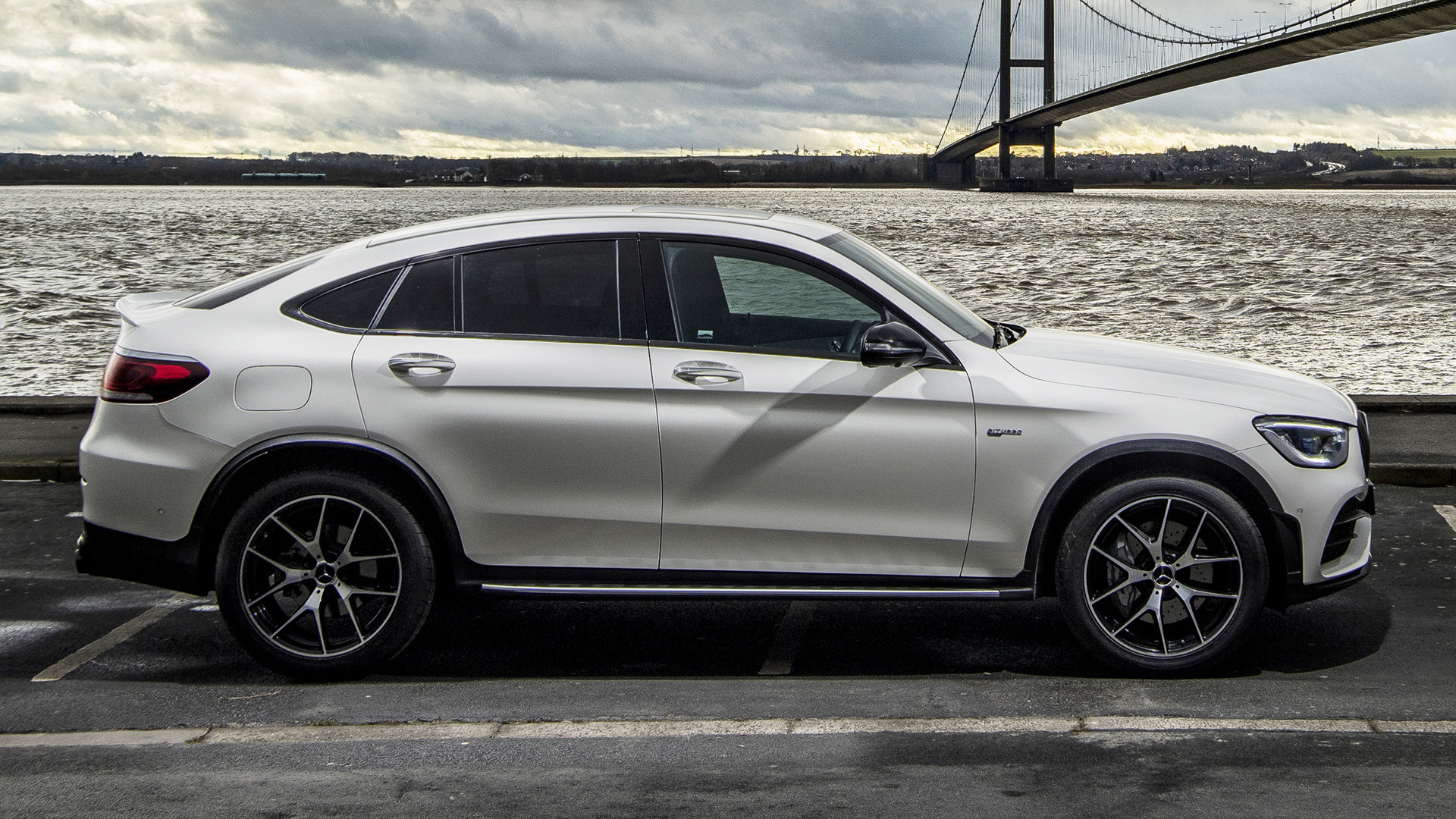 Download mobile wallpaper Mercedes Benz, Vehicles, Coupé, Mercedes Amg Glc 43 for free.