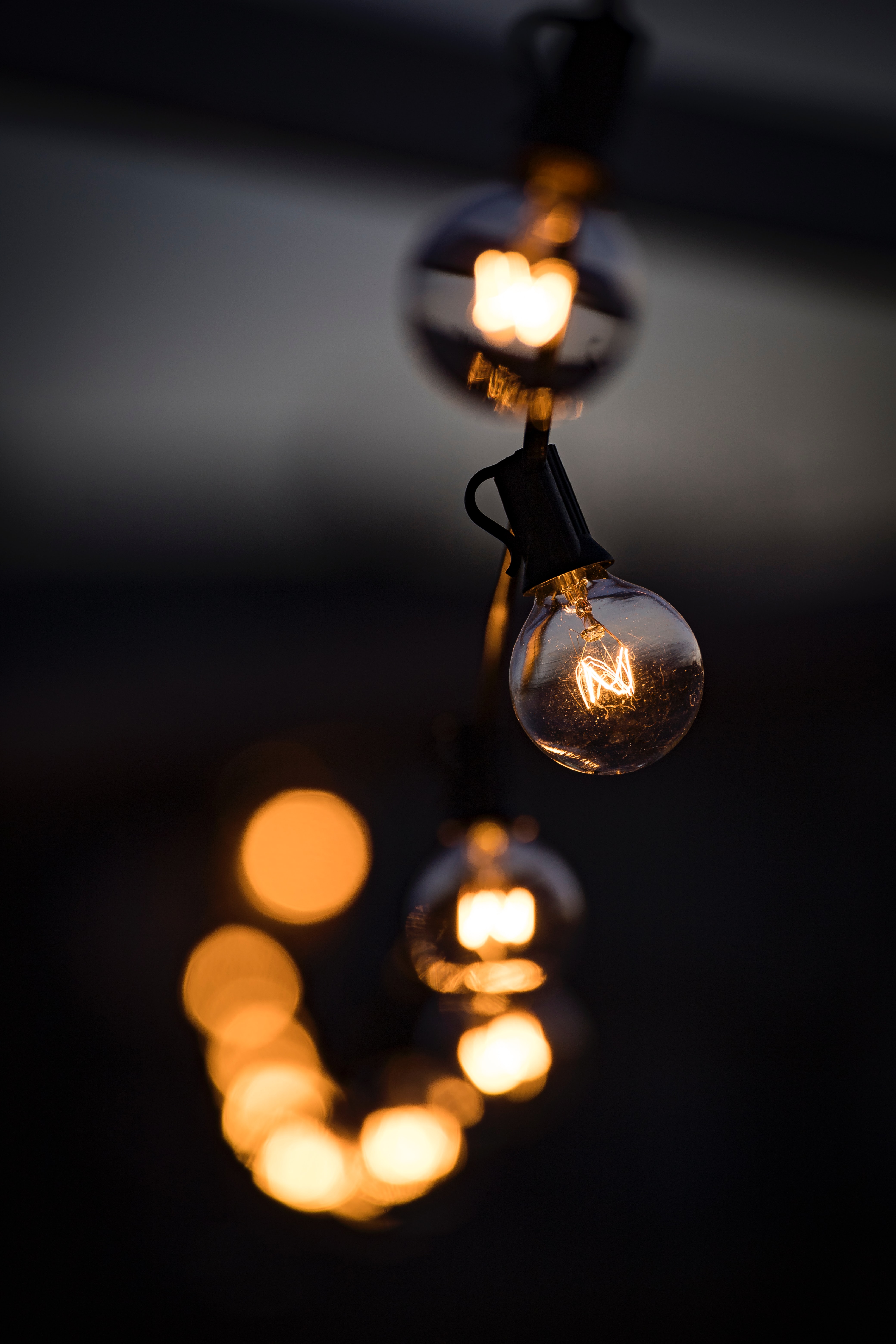 blur, light, light bulb, garland, shine, miscellanea, miscellaneous, smooth for android