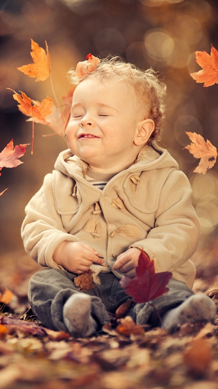 Download mobile wallpaper Leaf, Fall, Bokeh, Child, Cute, Photography, Little Boy for free.