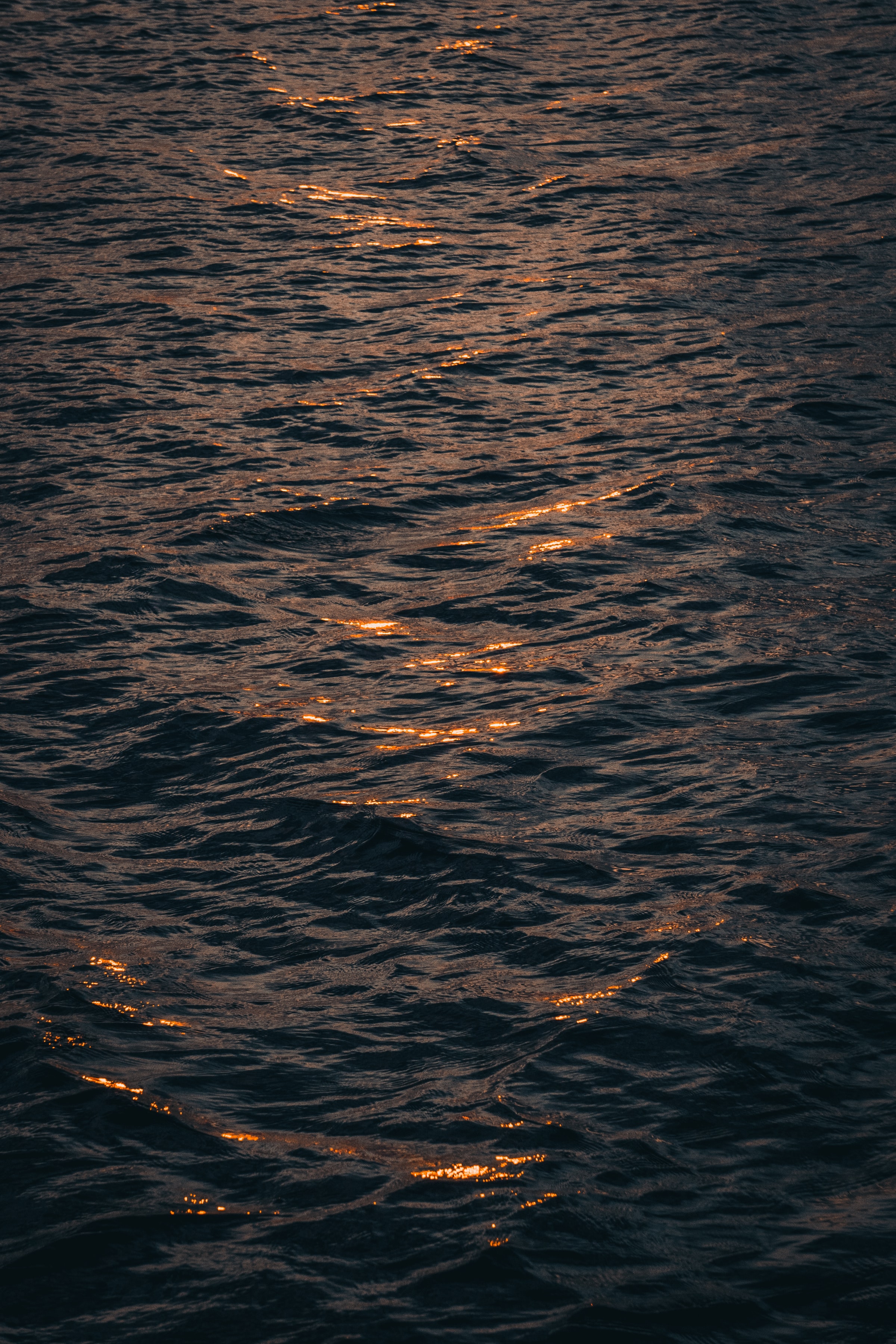 Free download wallpaper Sea, Distortion, Nature, Water, Glare, Waves on your PC desktop