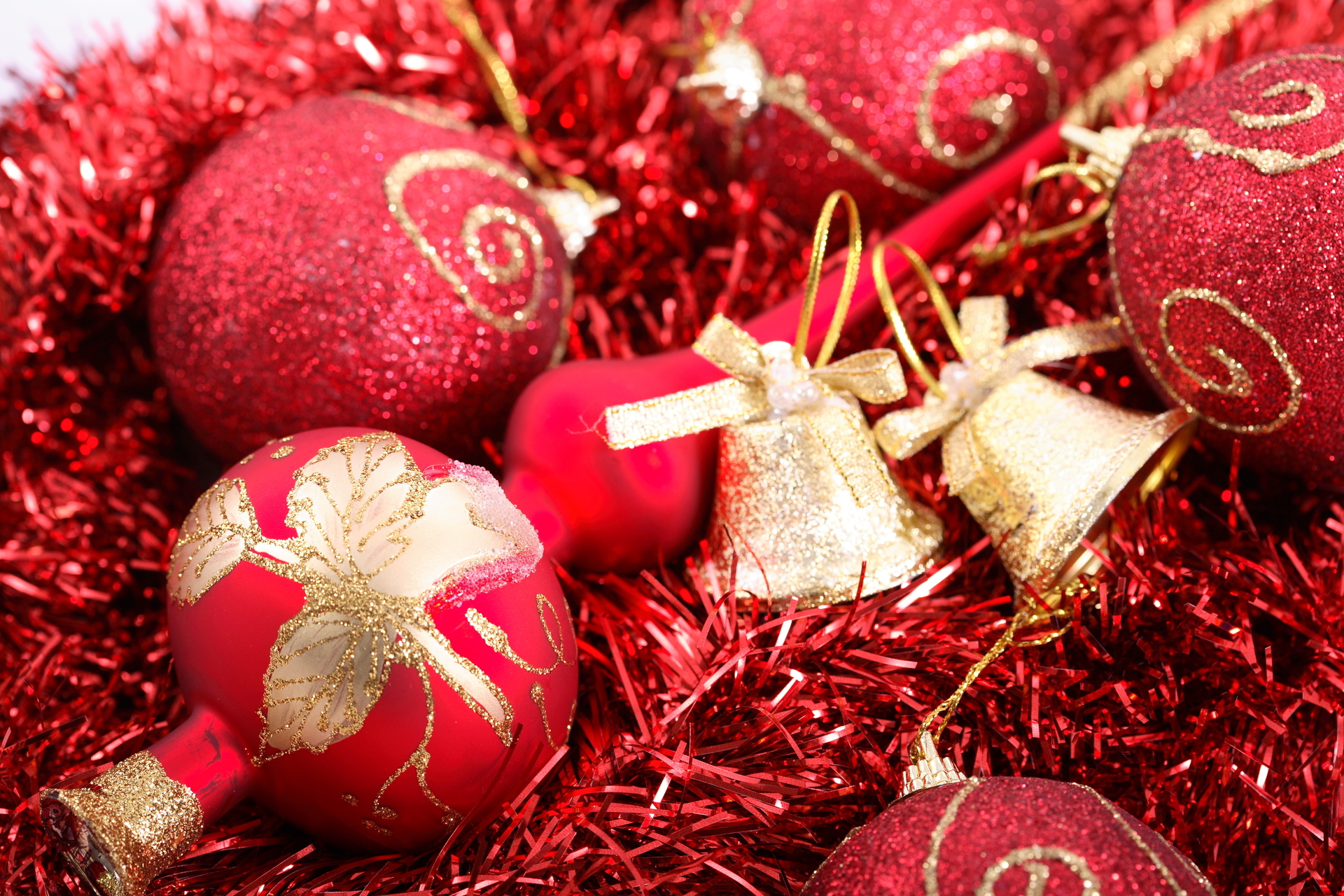 14004 скачать картинку новый год (new year), праздники, игрушки, рождество (christmas xmas), красные - обои и заставки бесплатно