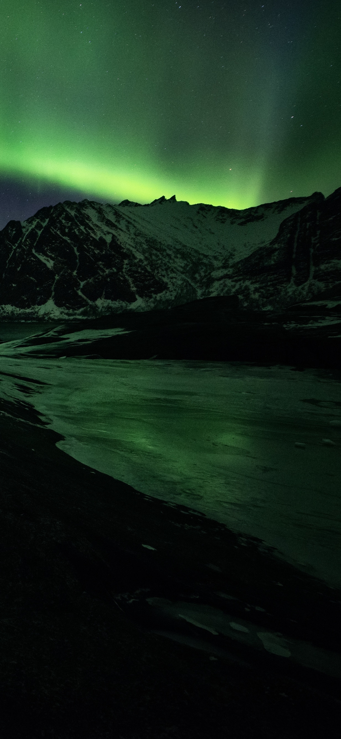 Download mobile wallpaper Winter, Nature, Sky, Night, Light, Earth, Aurora Borealis for free.