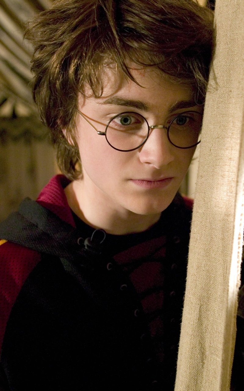Download mobile wallpaper Harry Potter, Daniel Radcliffe, Movie, Harry Potter And The Goblet Of Fire for free.
