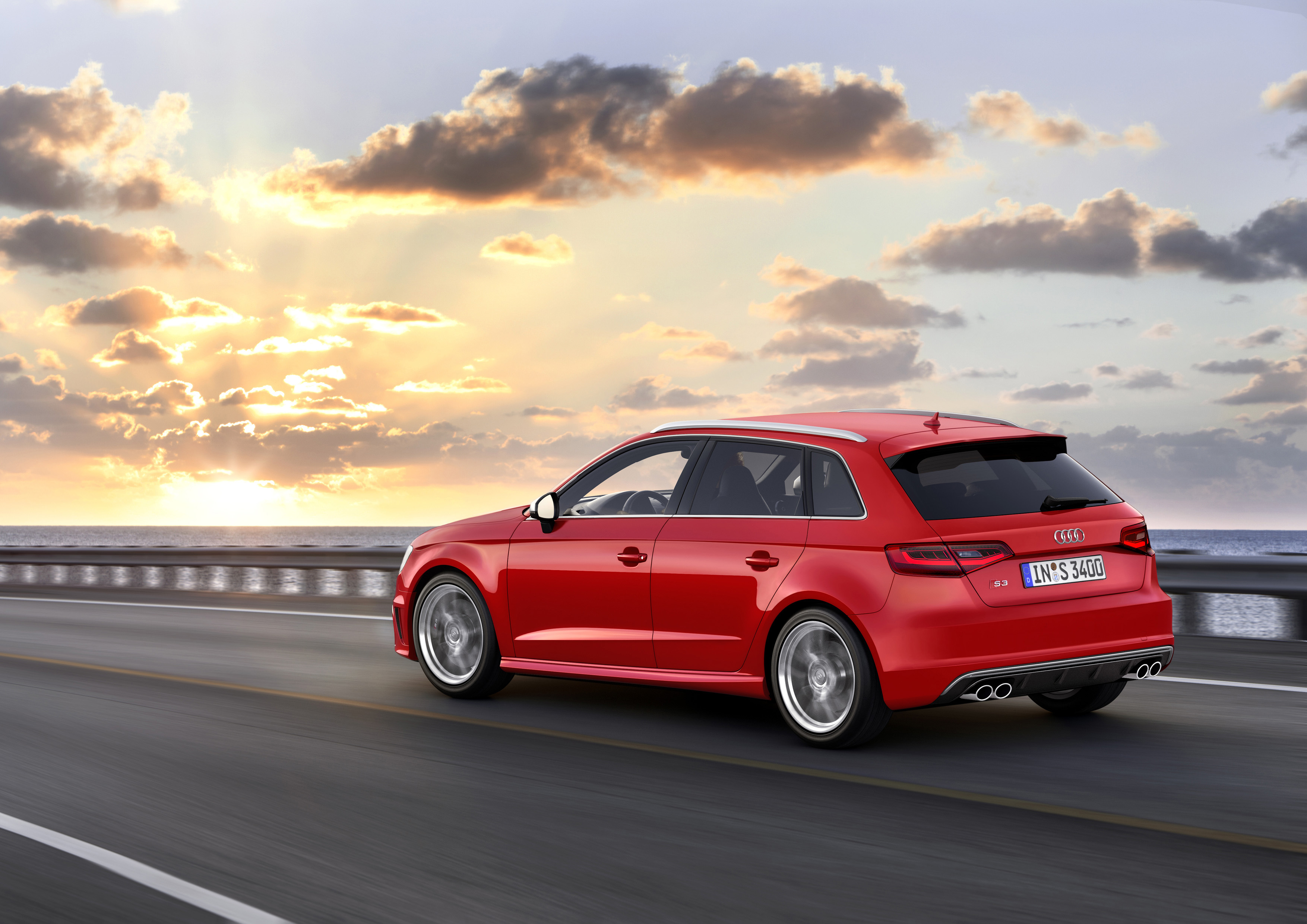 Laden Sie Audi S3 Sportback HD-Desktop-Hintergründe herunter