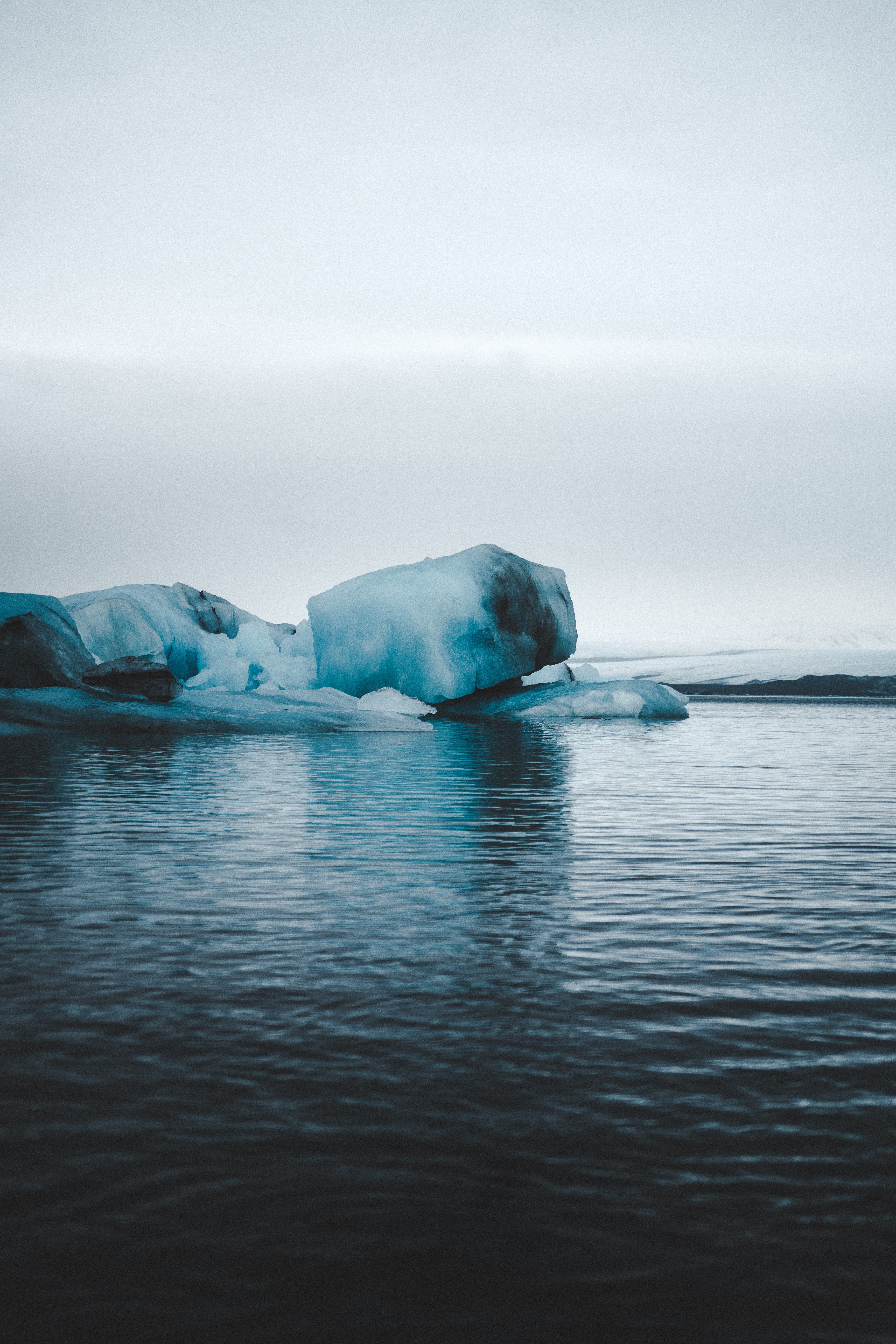 Скачати мобільні шпалери Льодовик, Лід, Вода, Природа безкоштовно.