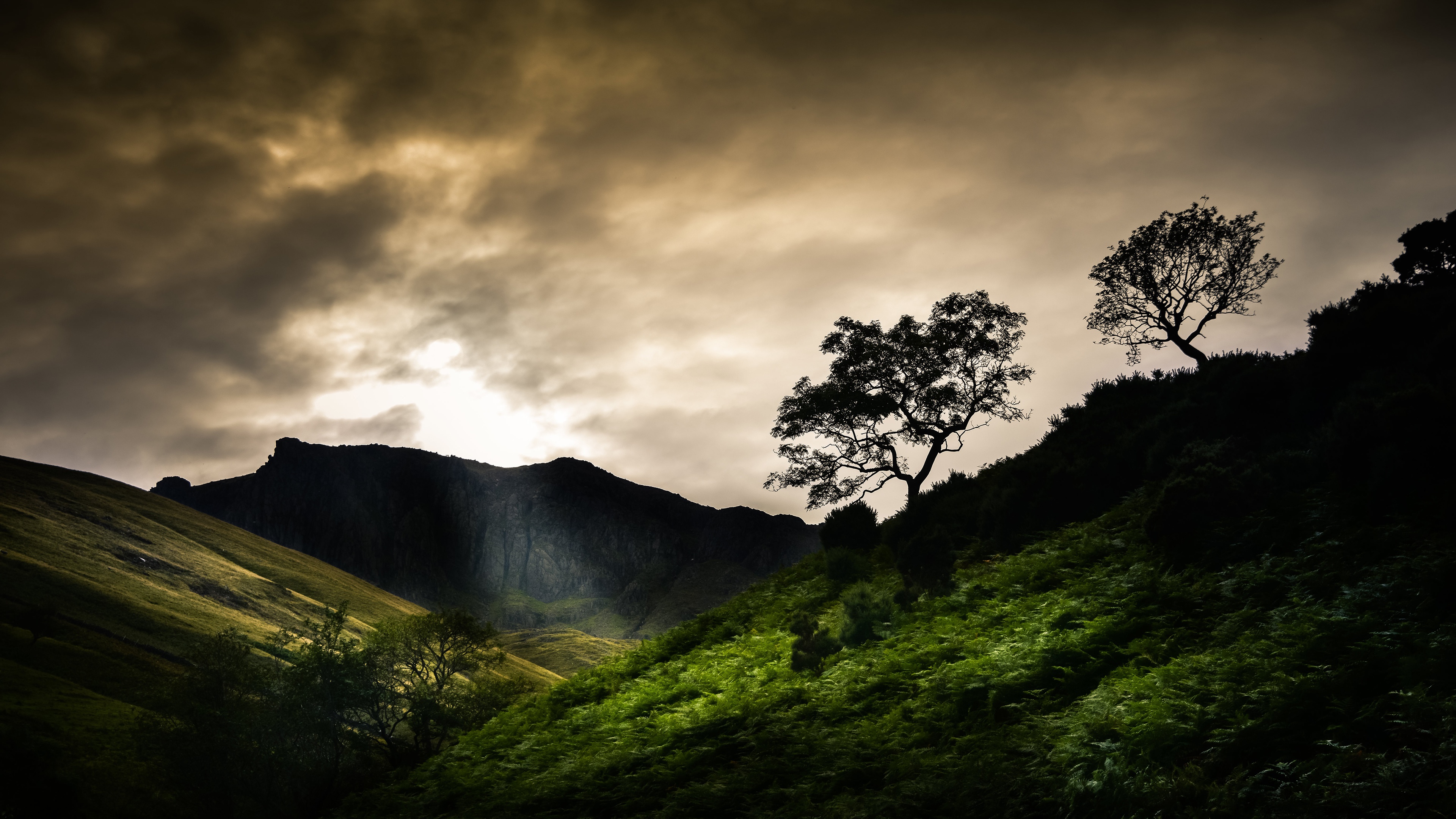 Handy-Wallpaper Landschaft, Hügel, Gebirge, Wolke, Himmel, Erde/natur kostenlos herunterladen.