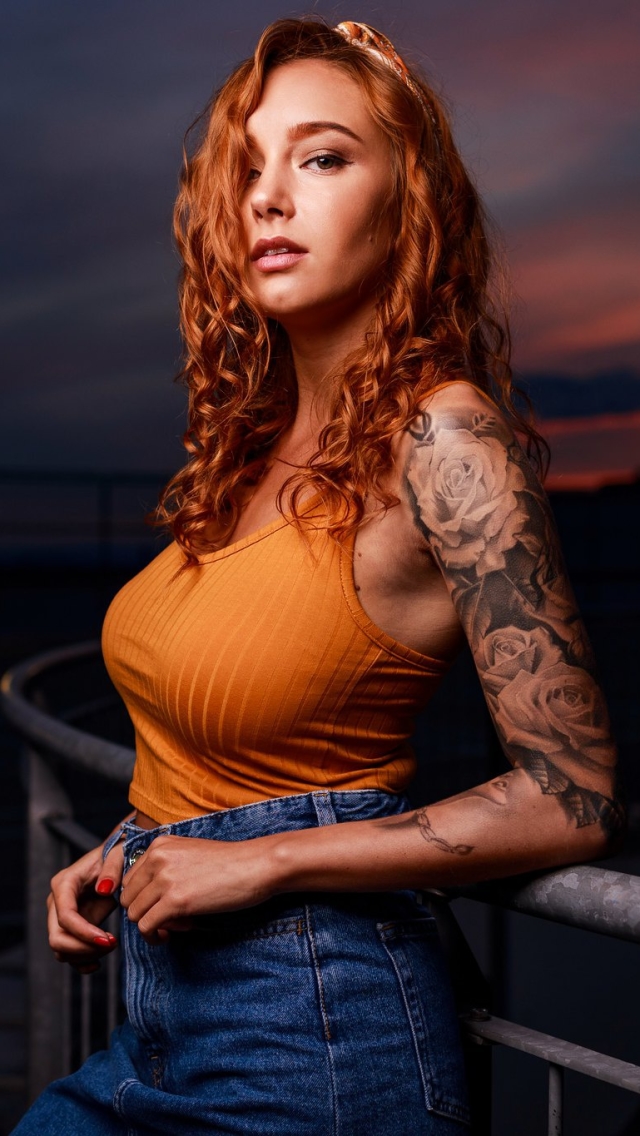 Baixar papel de parede para celular de Ruiva, Tatuagem, Modelo, Mulheres gratuito.