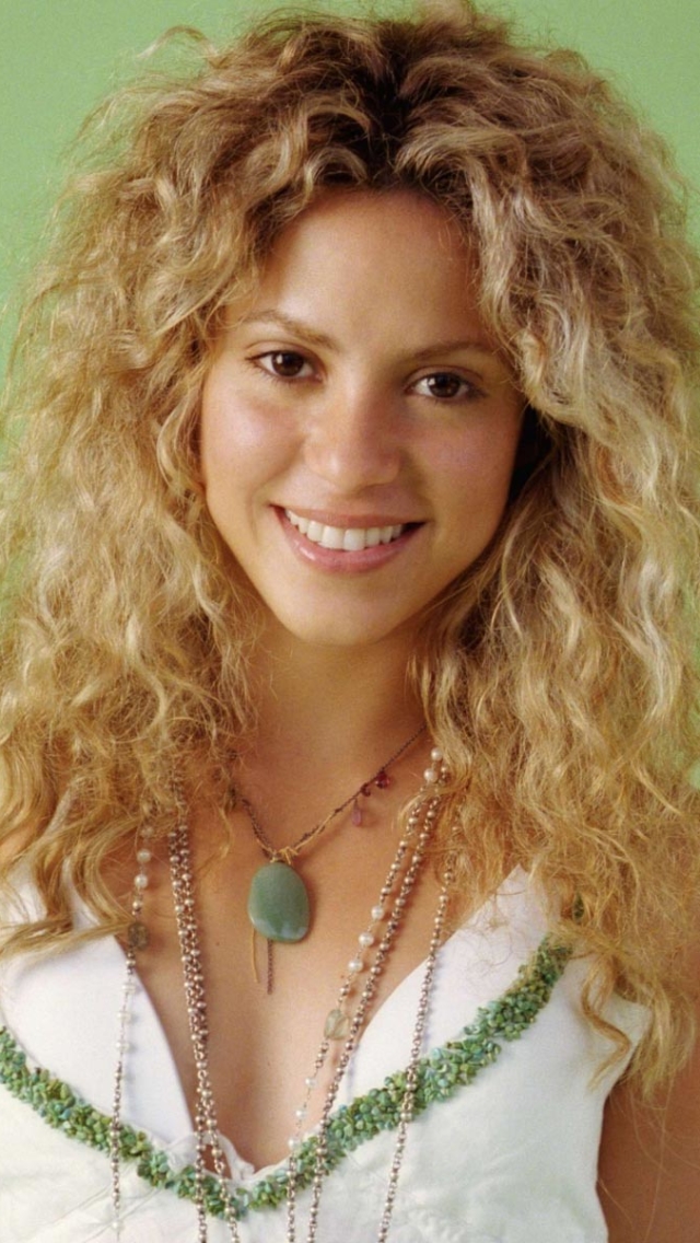Download mobile wallpaper Music, Shakira, Singer, Blonde for free.