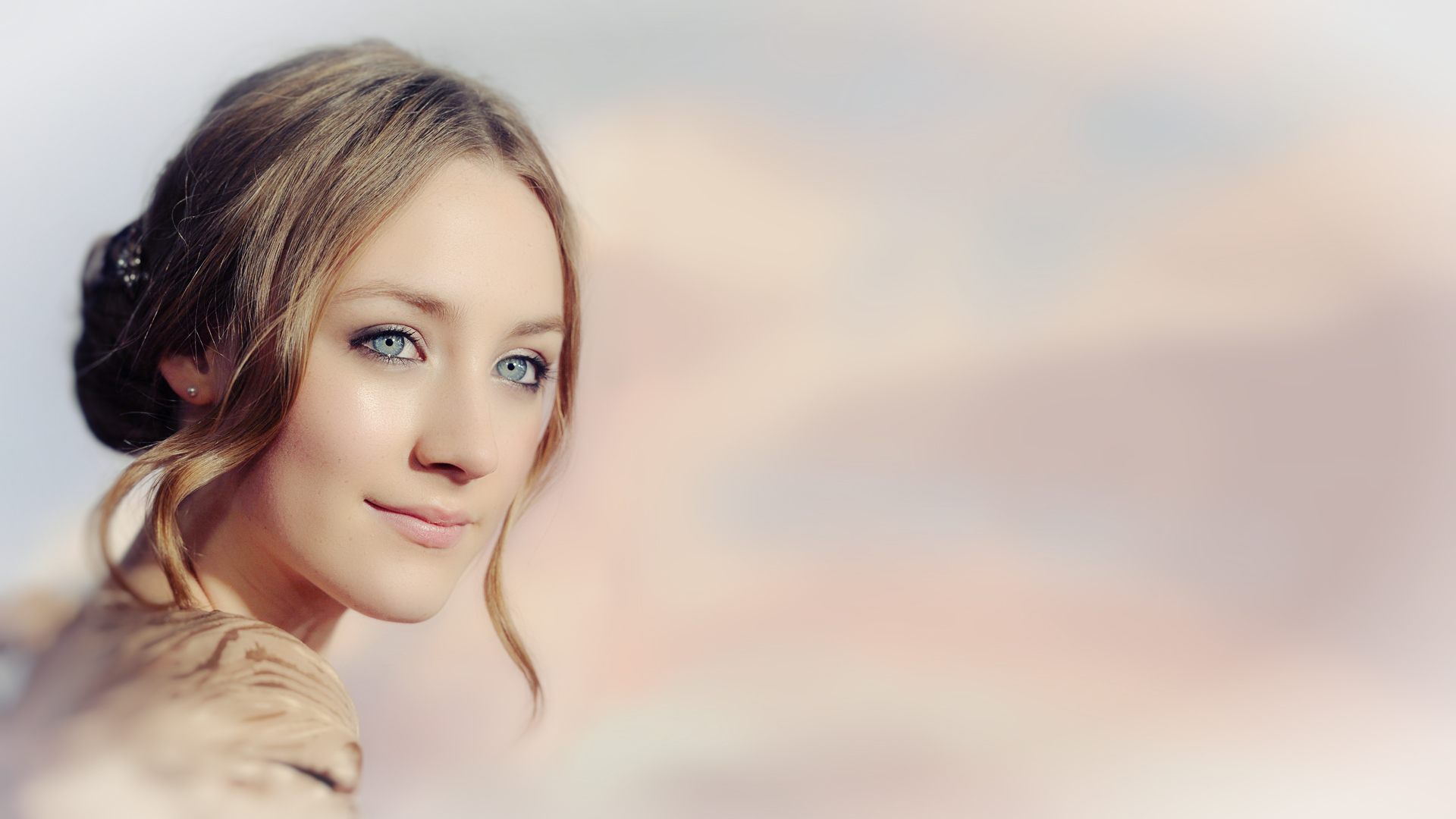 Free download wallpaper Face, Blue Eyes, Celebrity, Actress, Saoirse Ronan on your PC desktop