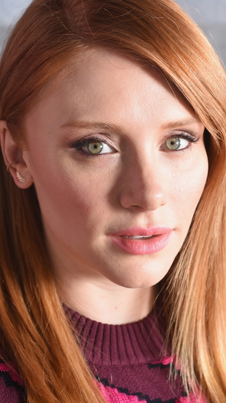 Download mobile wallpaper Redhead, Celebrity, Actress, Bryce Dallas Howard for free.