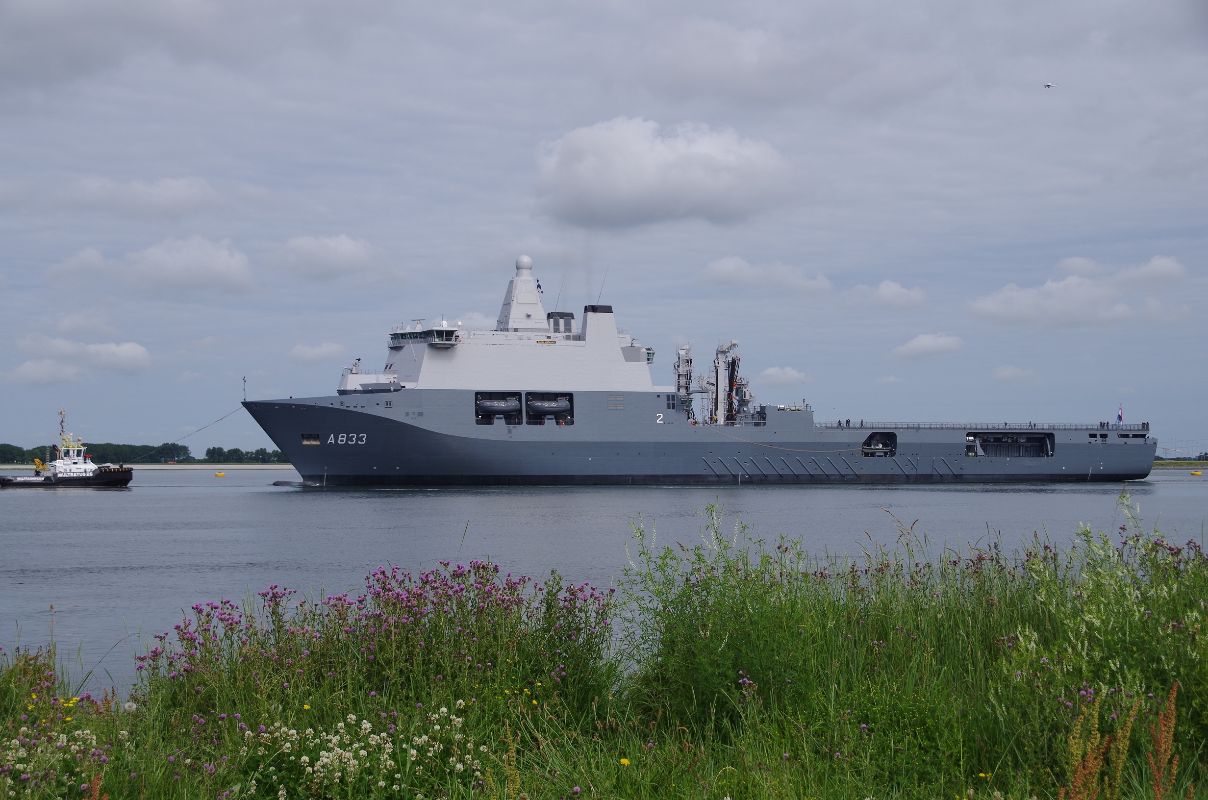 367487 Hintergrundbild herunterladen militär, niederländische marine, amphibisches angriffsschiff, hnlms karel pförtner (a833), kriegsschiffe - Bildschirmschoner und Bilder kostenlos