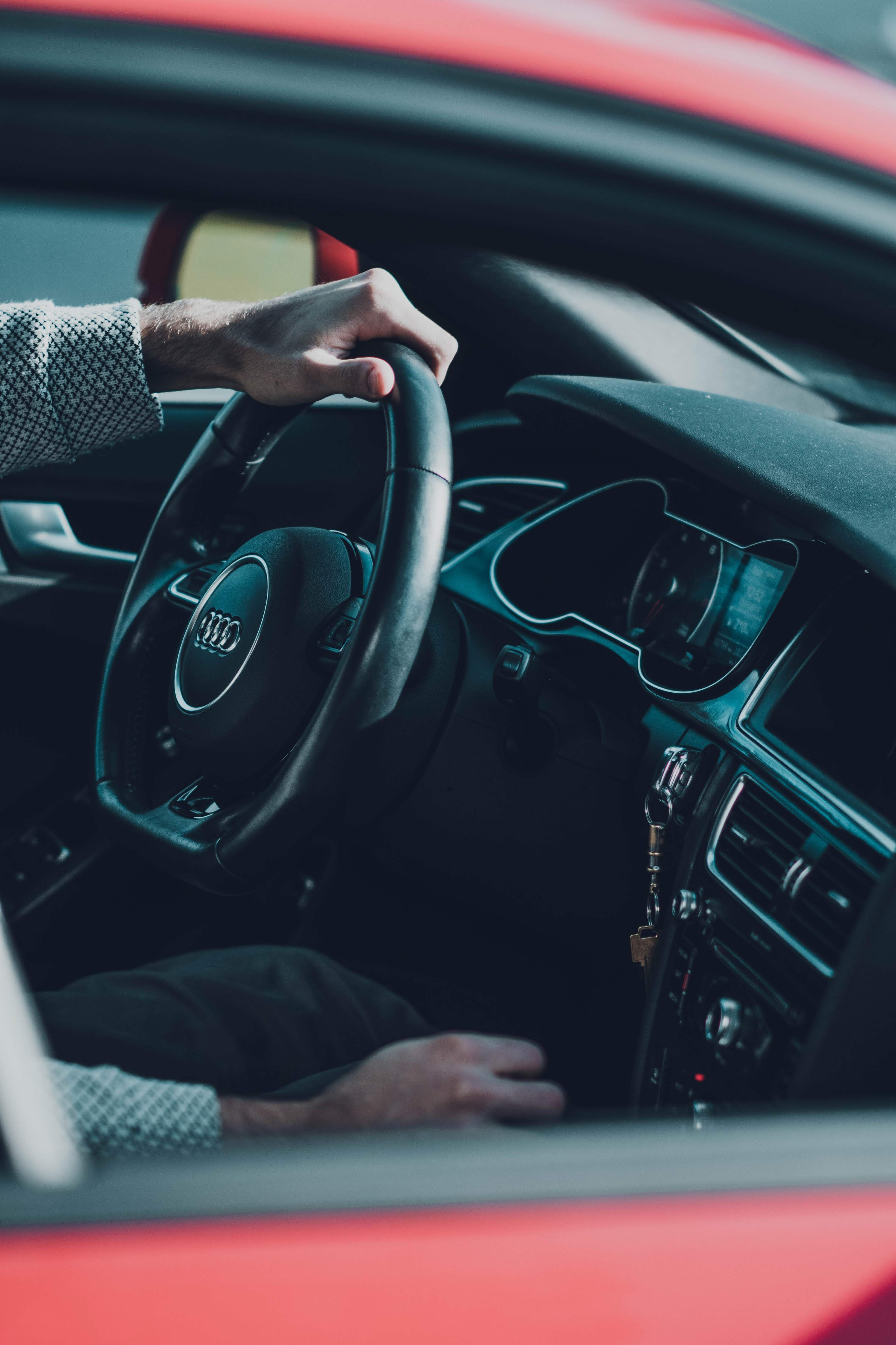 Download mobile wallpaper Steering Wheel, Rudder, Car, Hands, Cars, Audi for free.