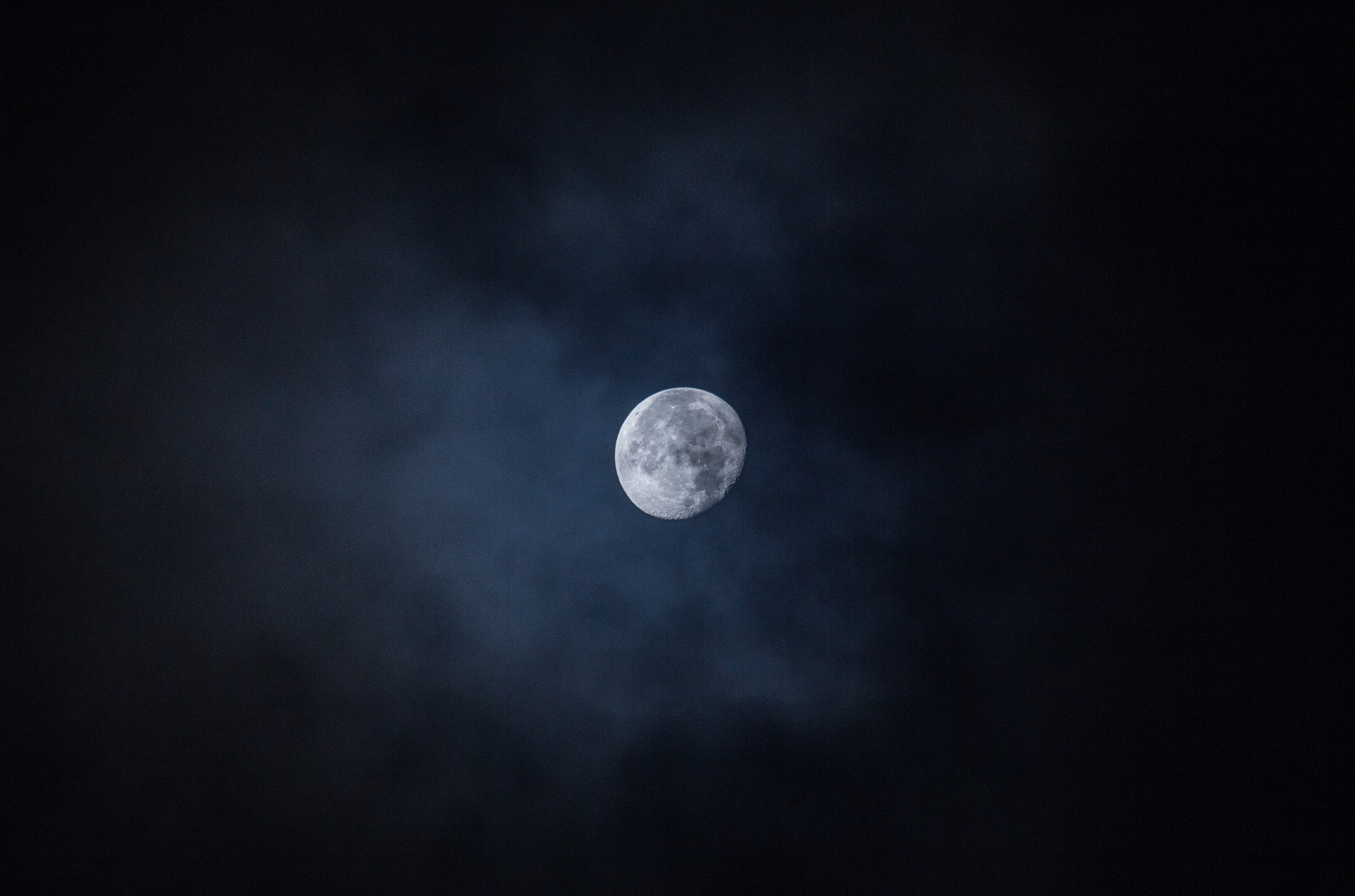 Скачать обои бесплатно Луна, Небо, Ночь, Космос картинка на рабочий стол ПК