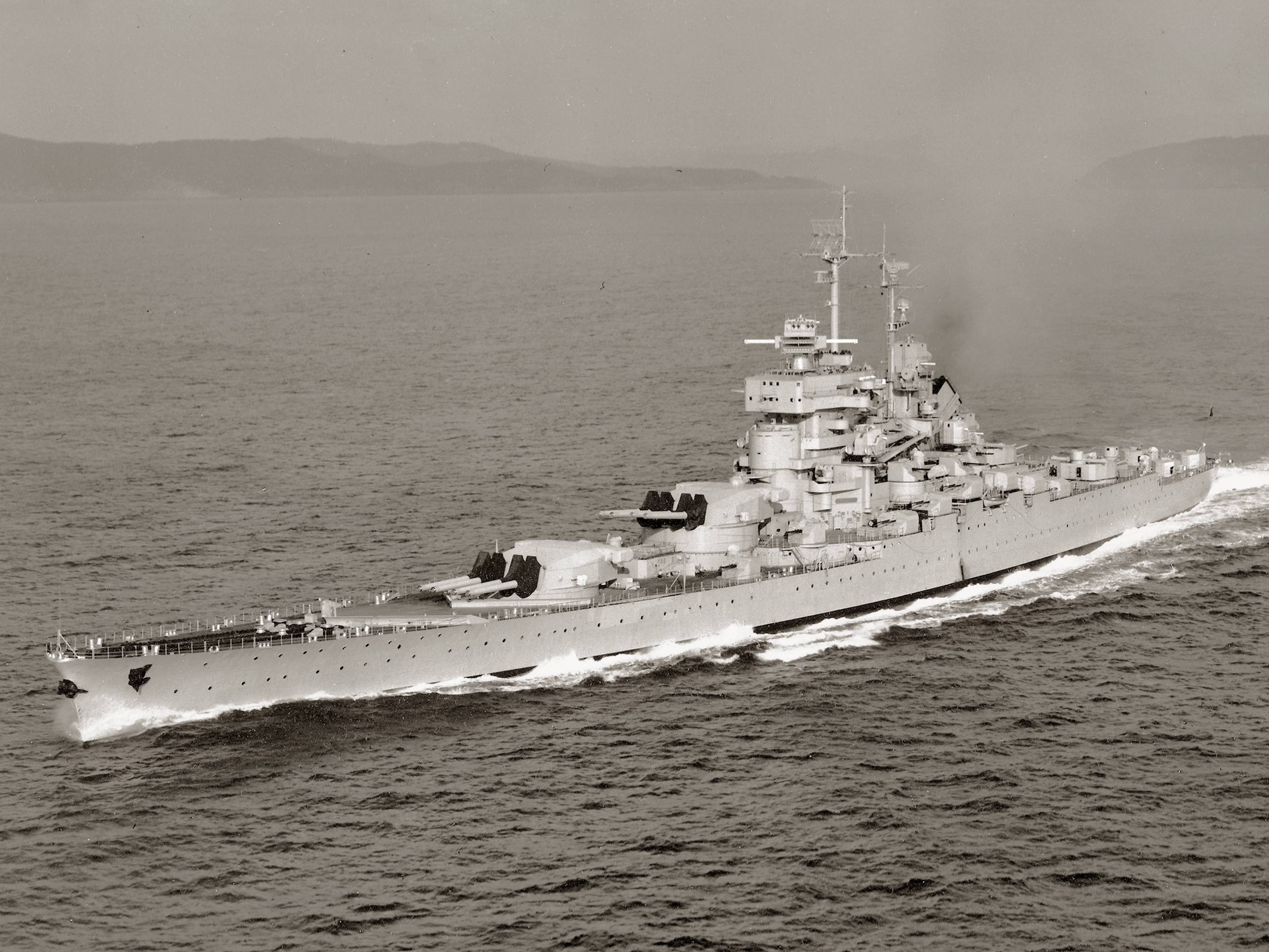 フランス戦艦ジャン・バール (1940)HDデスクトップの壁紙をダウンロード