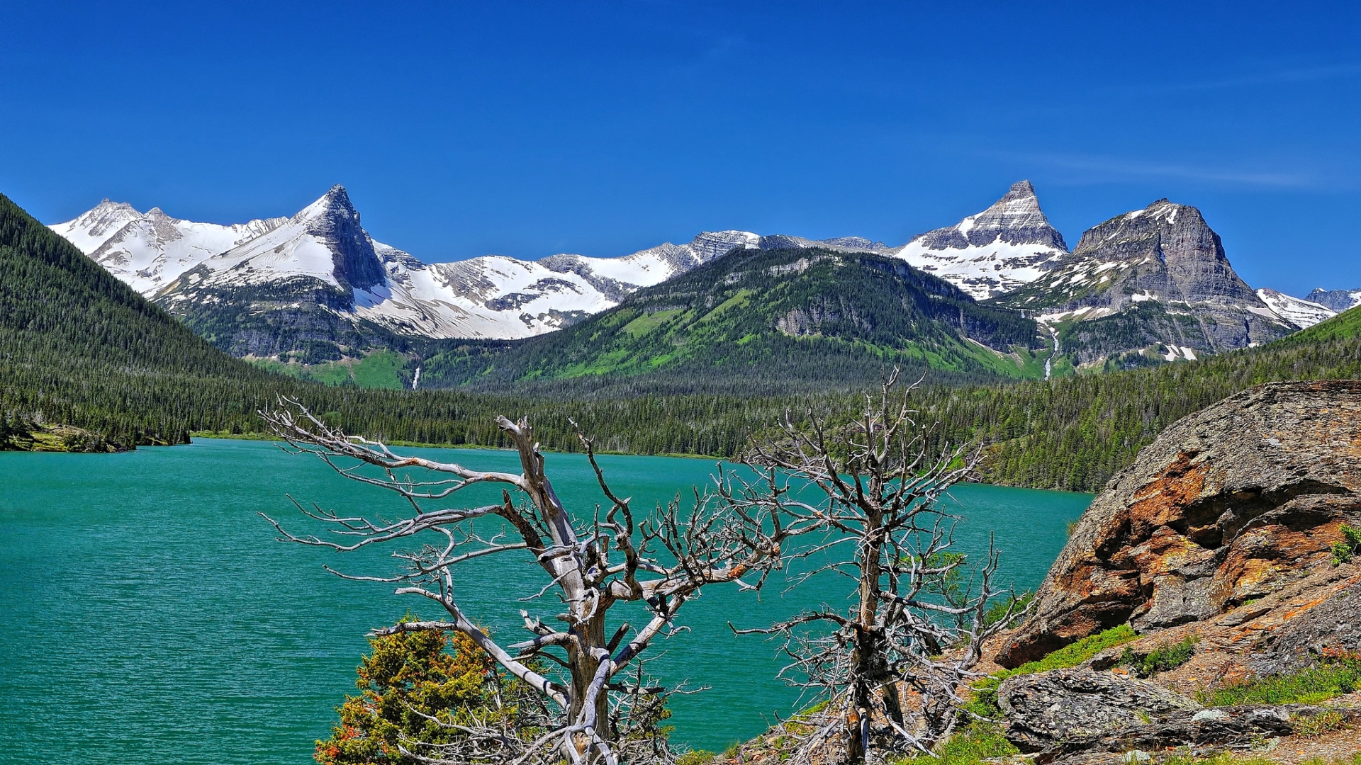 Free download wallpaper Earth, Saint Mary Lake on your PC desktop