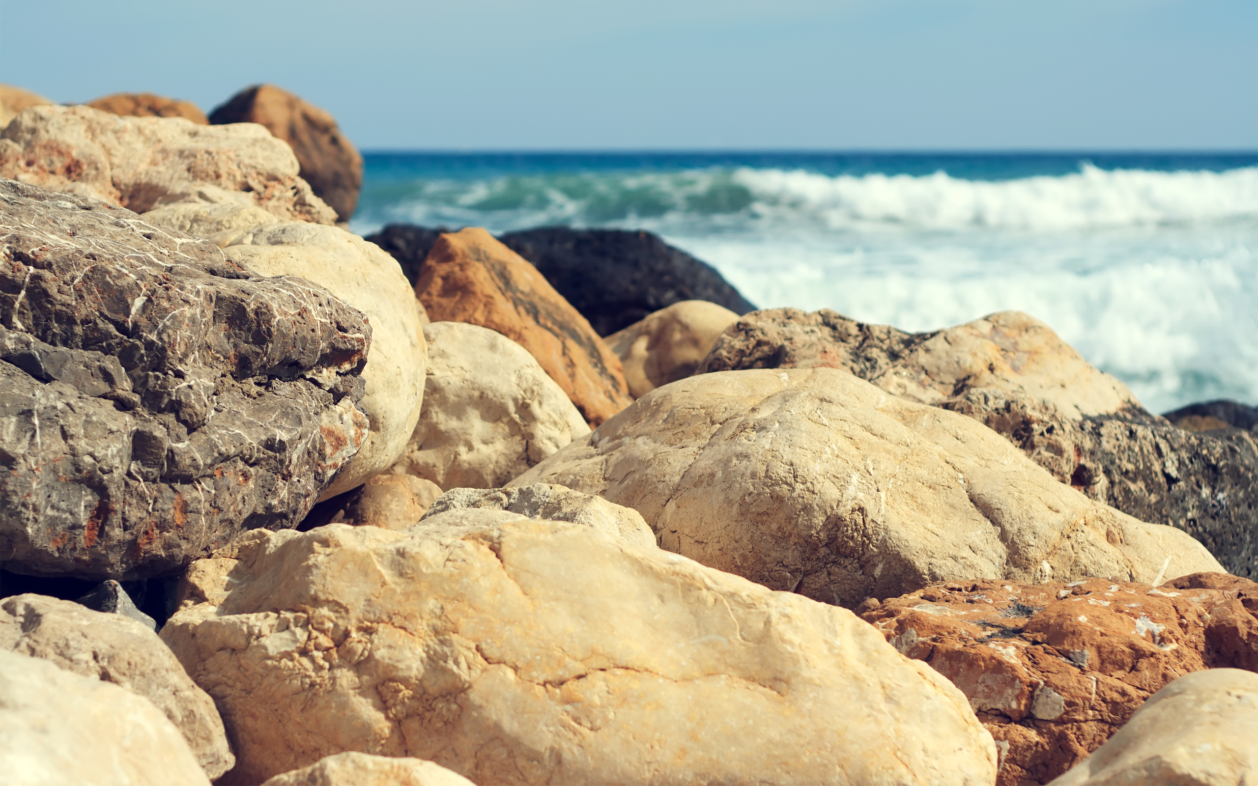 Free download wallpaper Landscape, Sea, Waves, Beach on your PC desktop