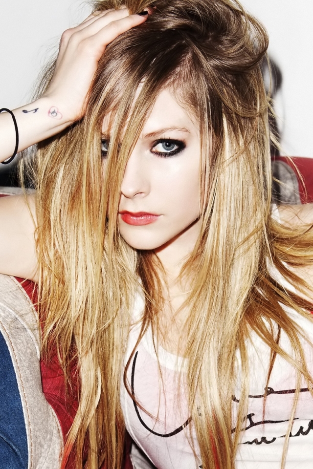 Handy-Wallpaper Musik, Avril Lavigne, Musiker, Sänger kostenlos herunterladen.