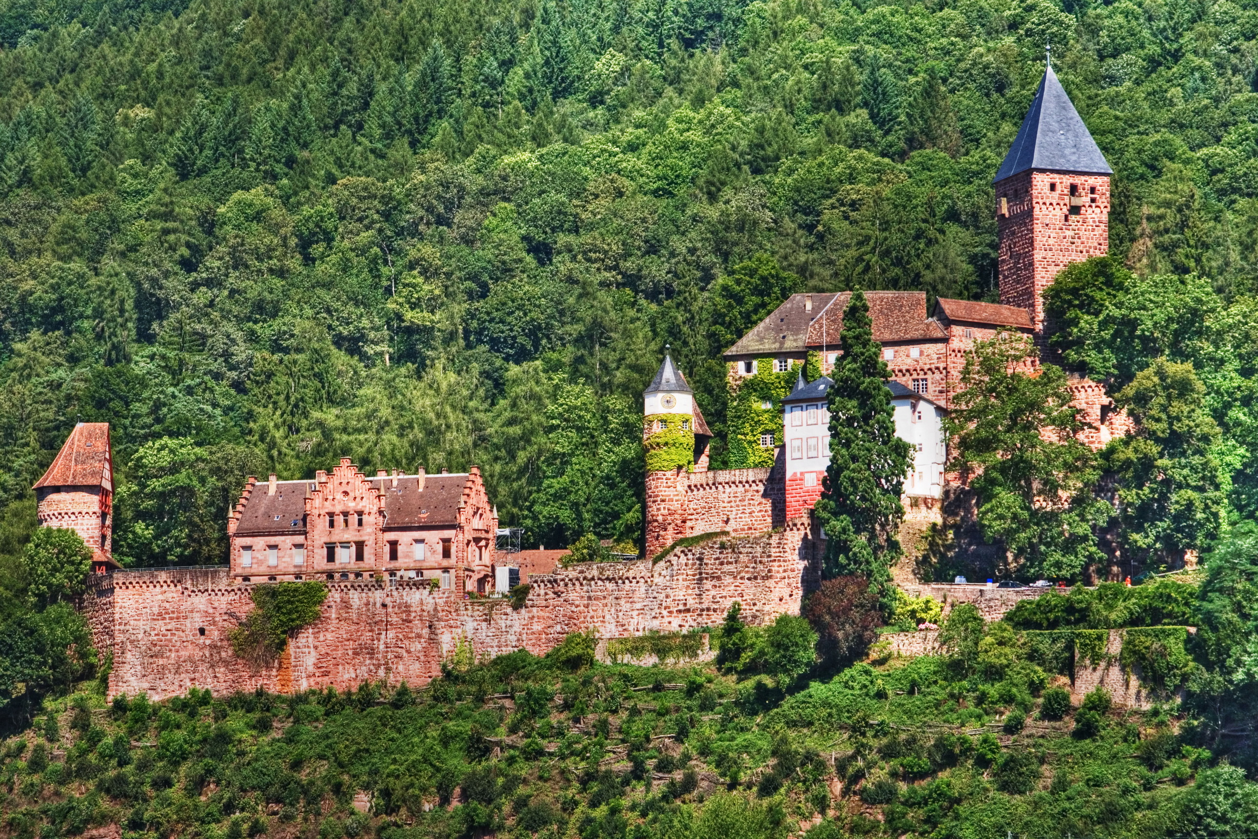 Descarga gratuita de fondo de pantalla para móvil de Castillos, Hecho Por El Hombre, Castillo.