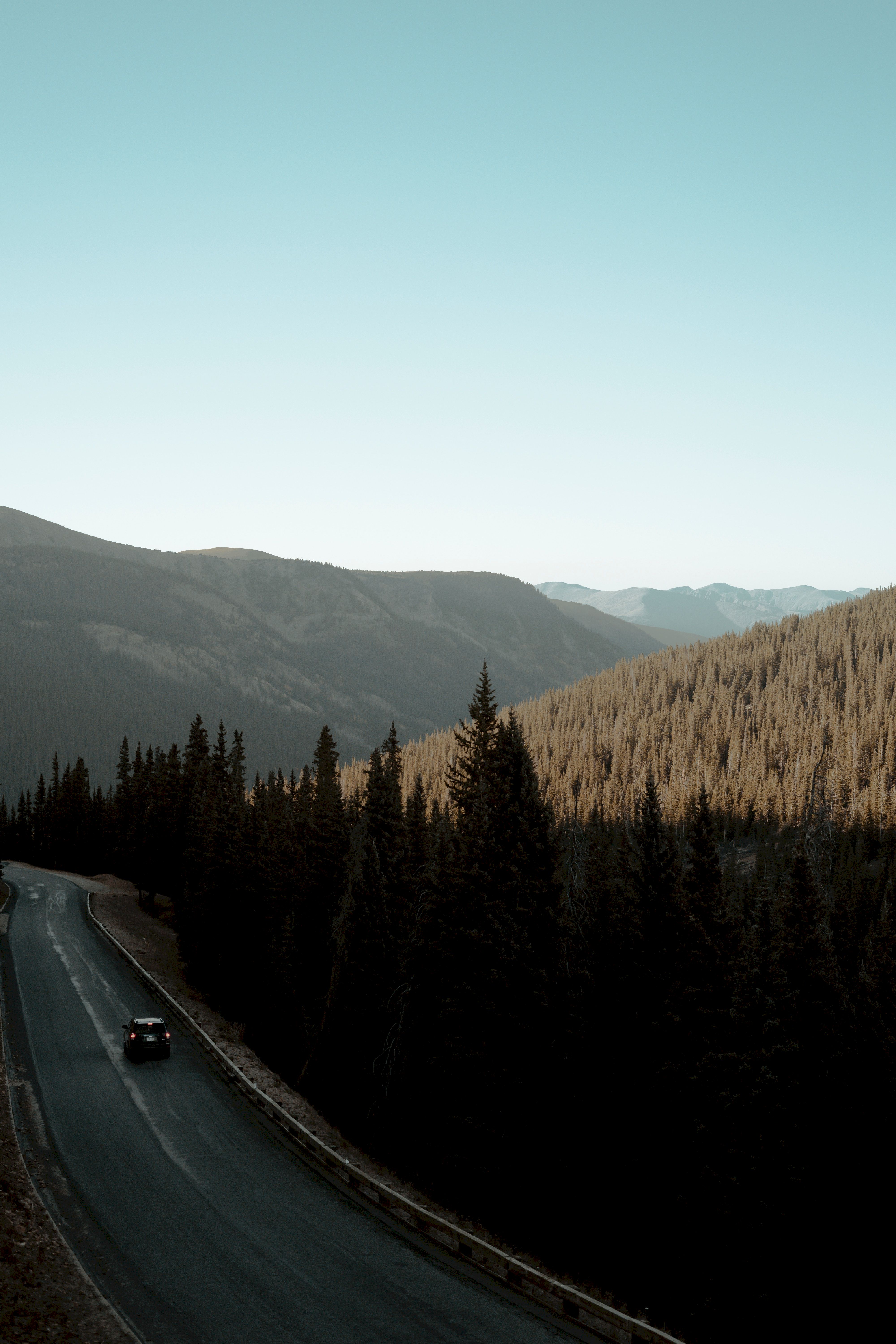 Free download wallpaper Nature, Mountains, Road, Forest, Car, Traffic, Movement on your PC desktop