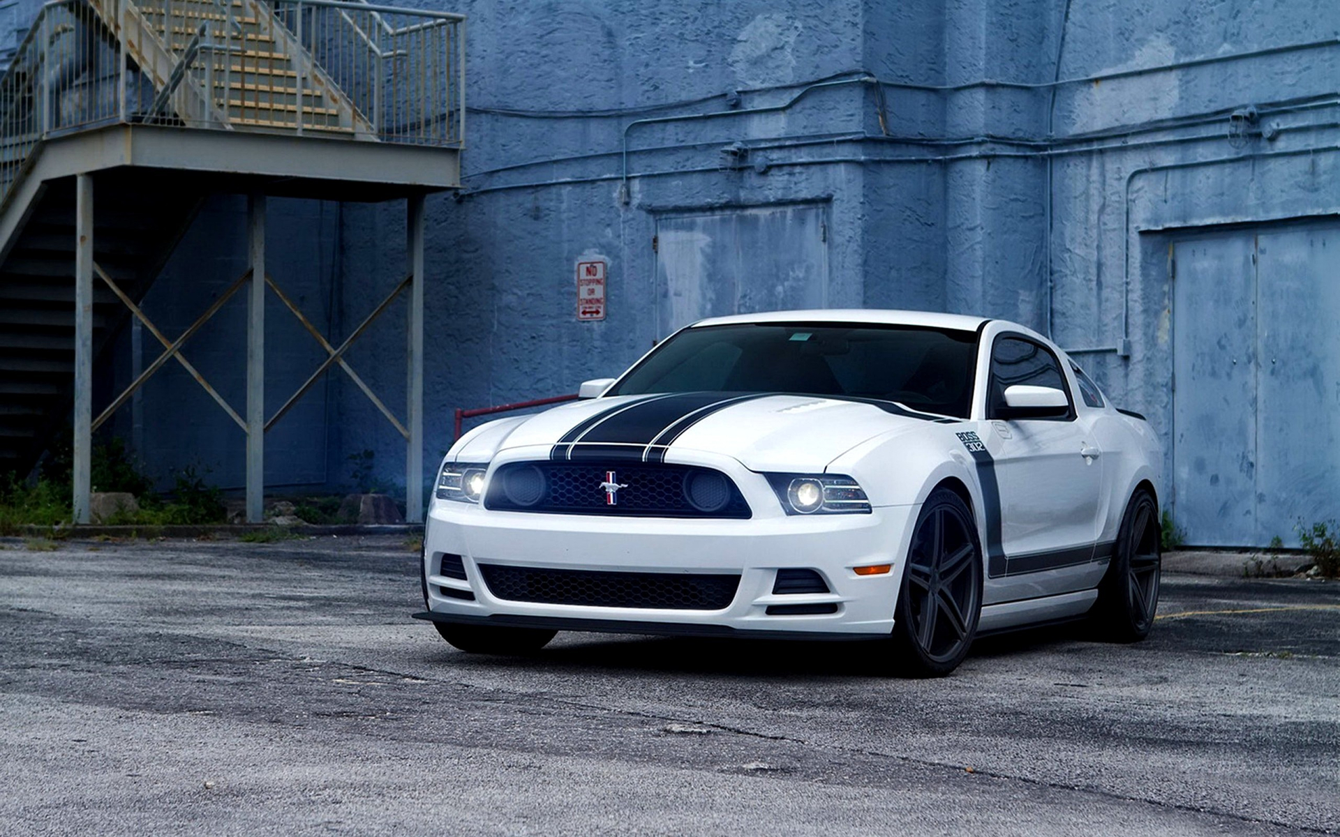 Download mobile wallpaper Ford, Car, Muscle Car, Vehicles, Ford Mustang Boss 302, White Car for free.