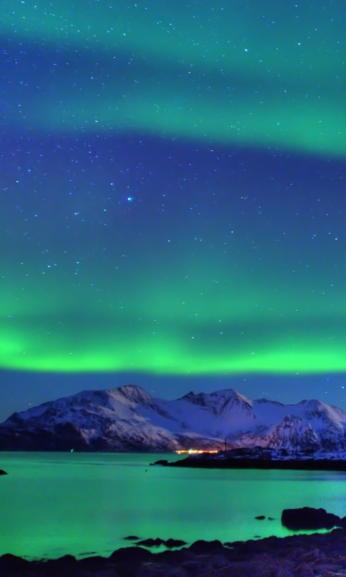 Descarga gratuita de fondo de pantalla para móvil de Noche, Nieve, Aurora Boreal, Tierra/naturaleza.