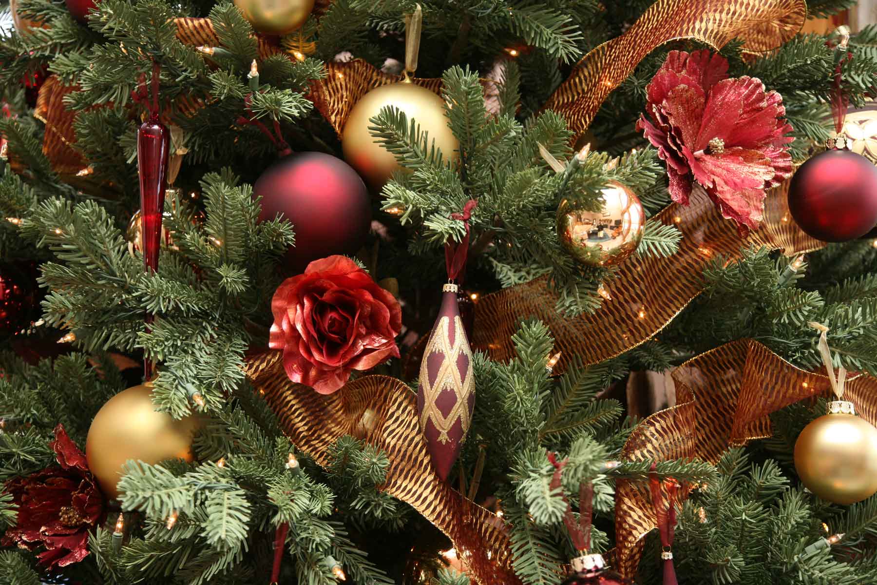 1076618 descargar imagen navidad, día festivo, adornos de navidad, árbol de navidad: fondos de pantalla y protectores de pantalla gratis