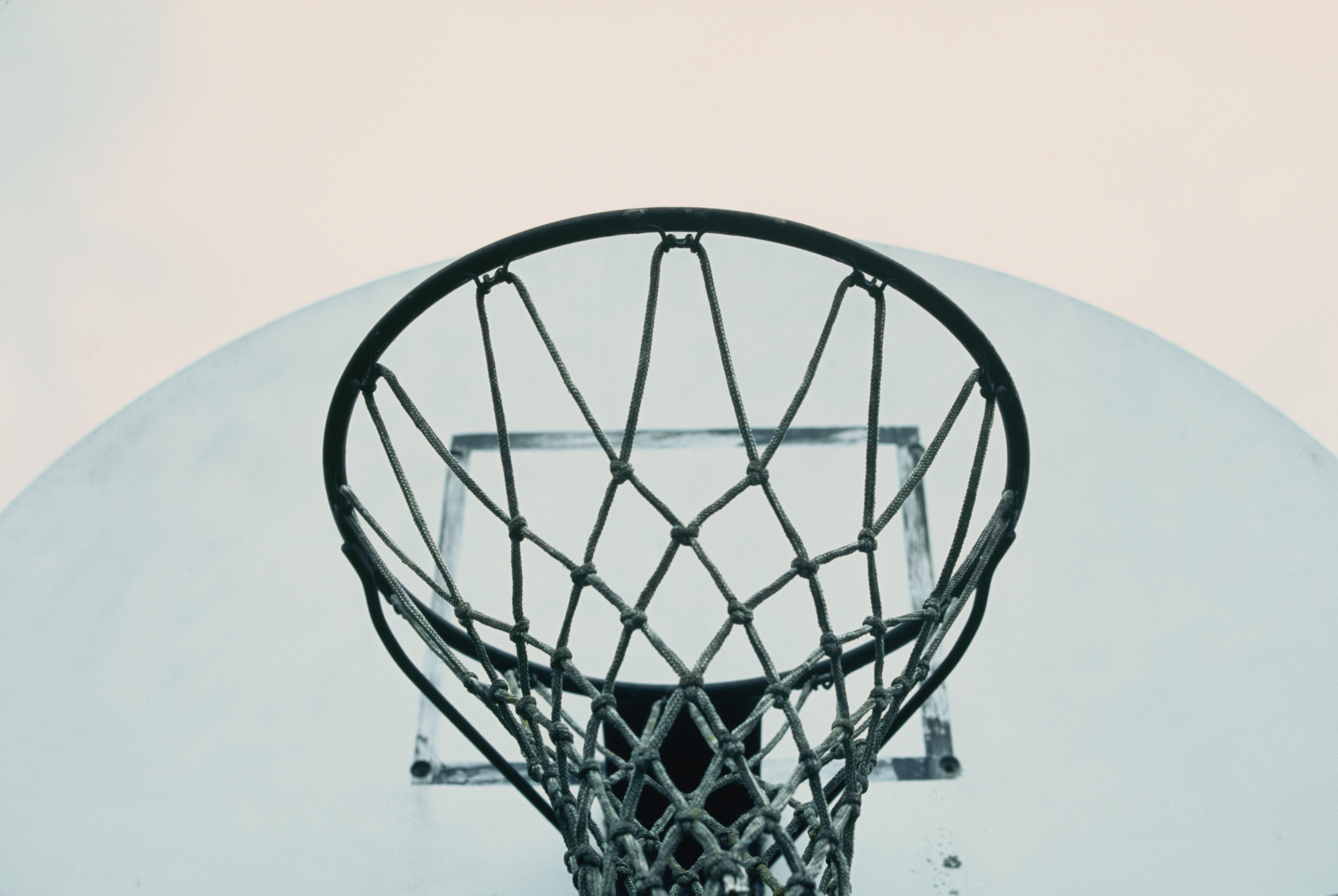 Free download wallpaper Ring, Grid, Basketball, Sports on your PC desktop