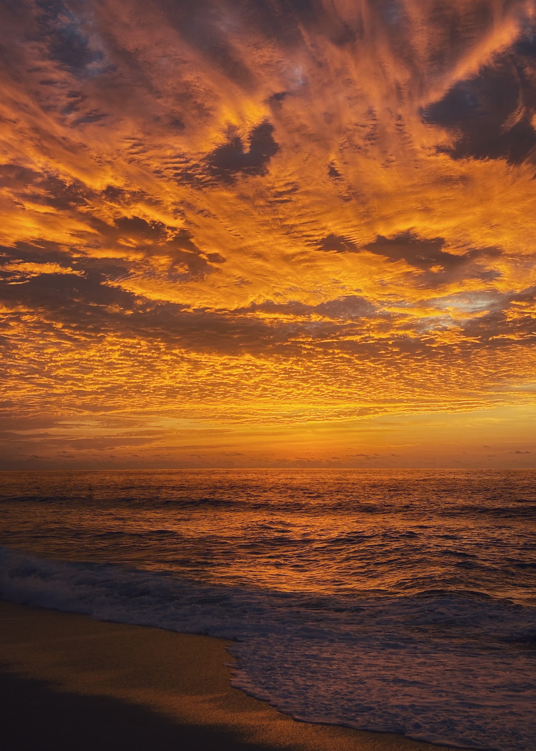Free download wallpaper Sunset, Sea, Clouds, Coast, Nature, Waves on your PC desktop
