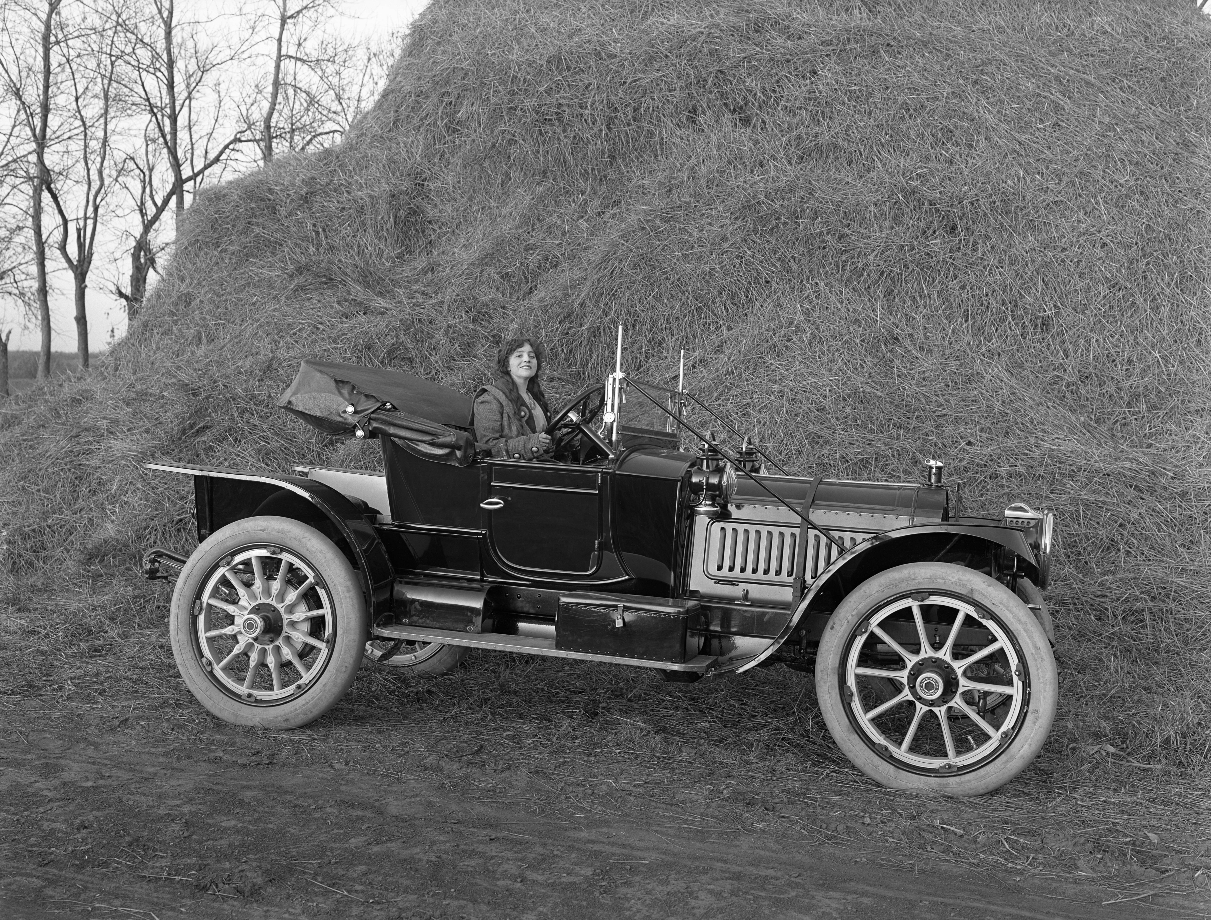 Скачать обои Малолитражка Packard Model 30 1912 Года Выпуска на телефон бесплатно