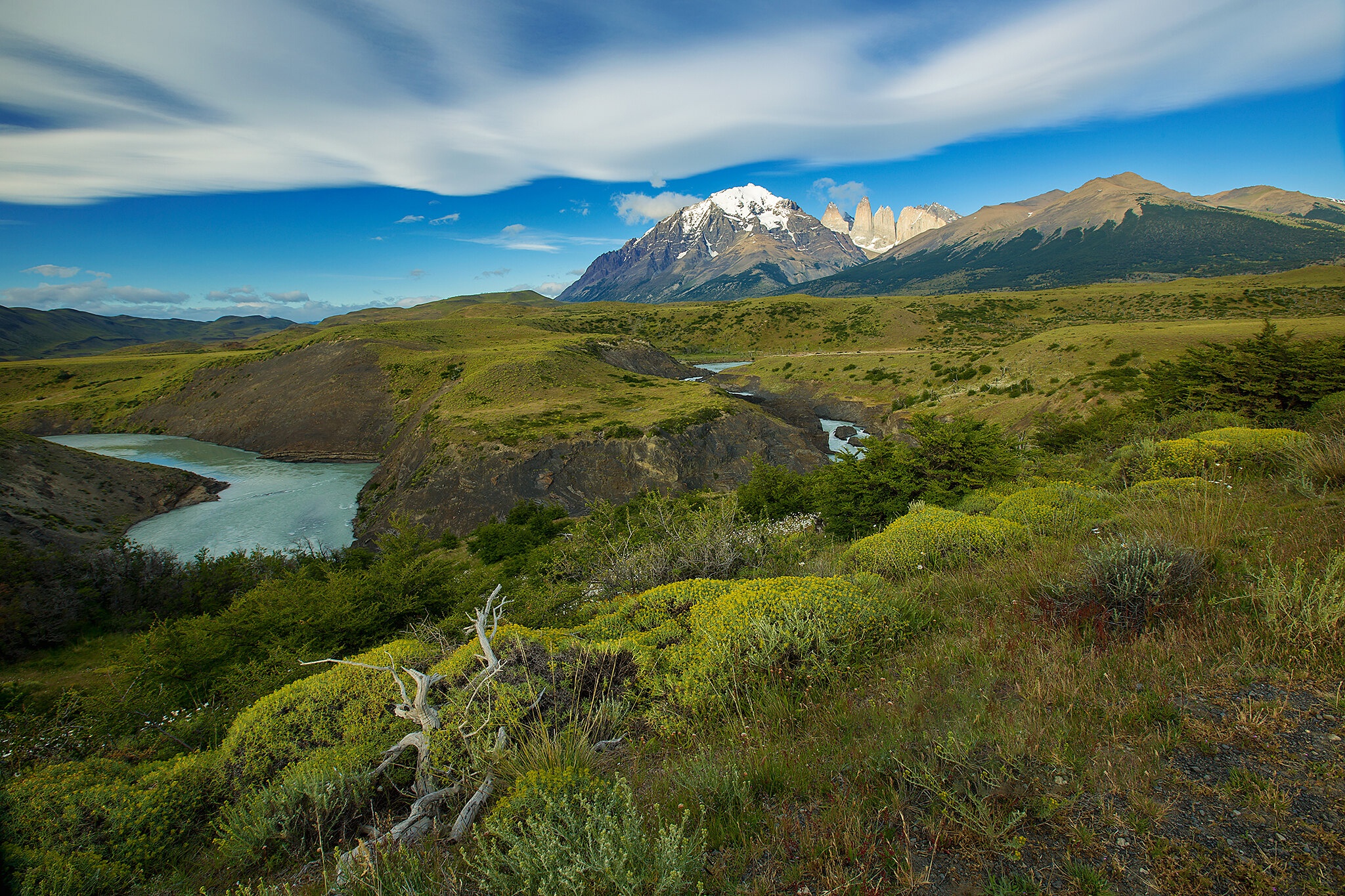 988845 Hintergrundbild herunterladen erde/natur, fluss, chile, wolke, gebirge, patagonien - Bildschirmschoner und Bilder kostenlos